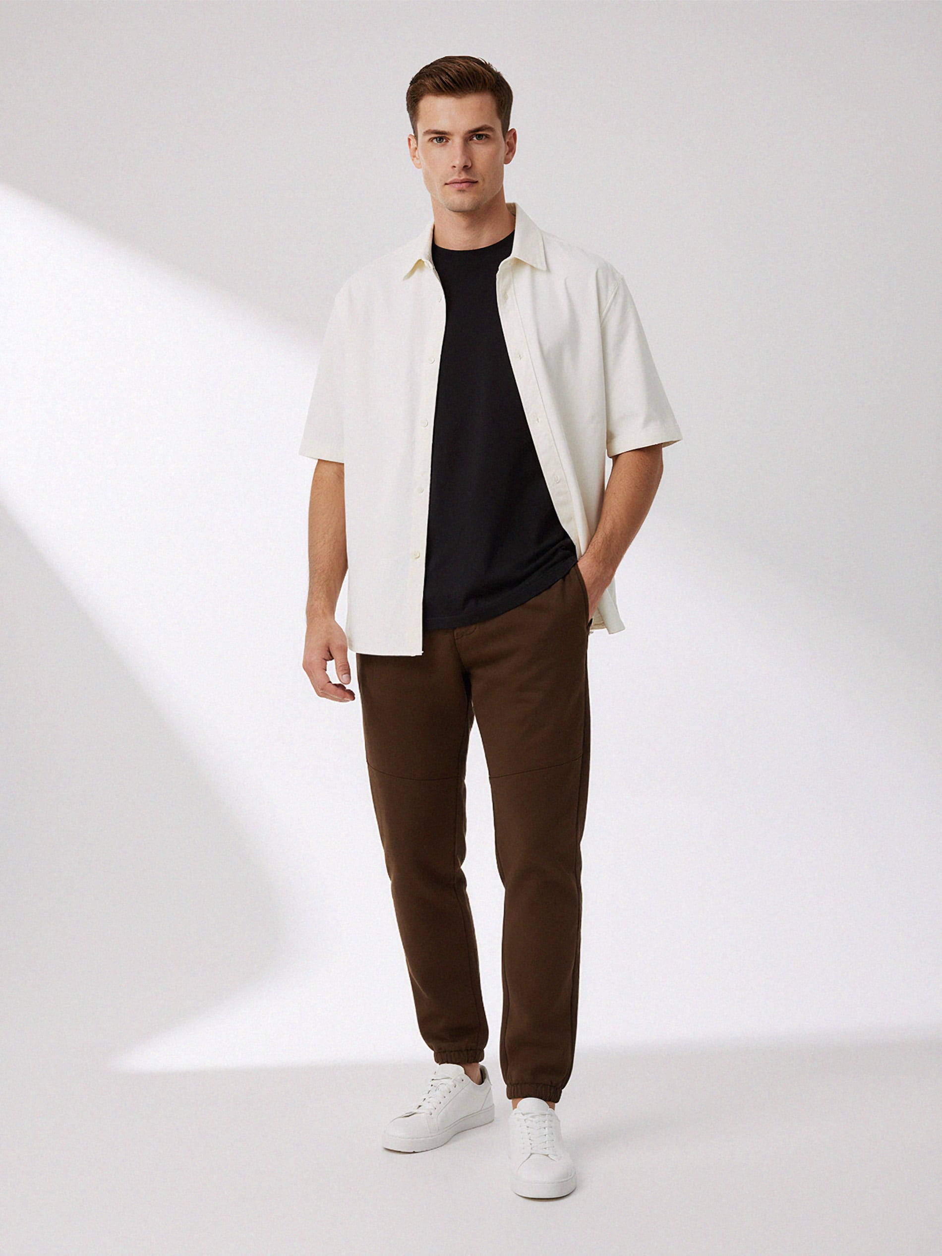 Sinsay - Spodnie regular fit - brązowy