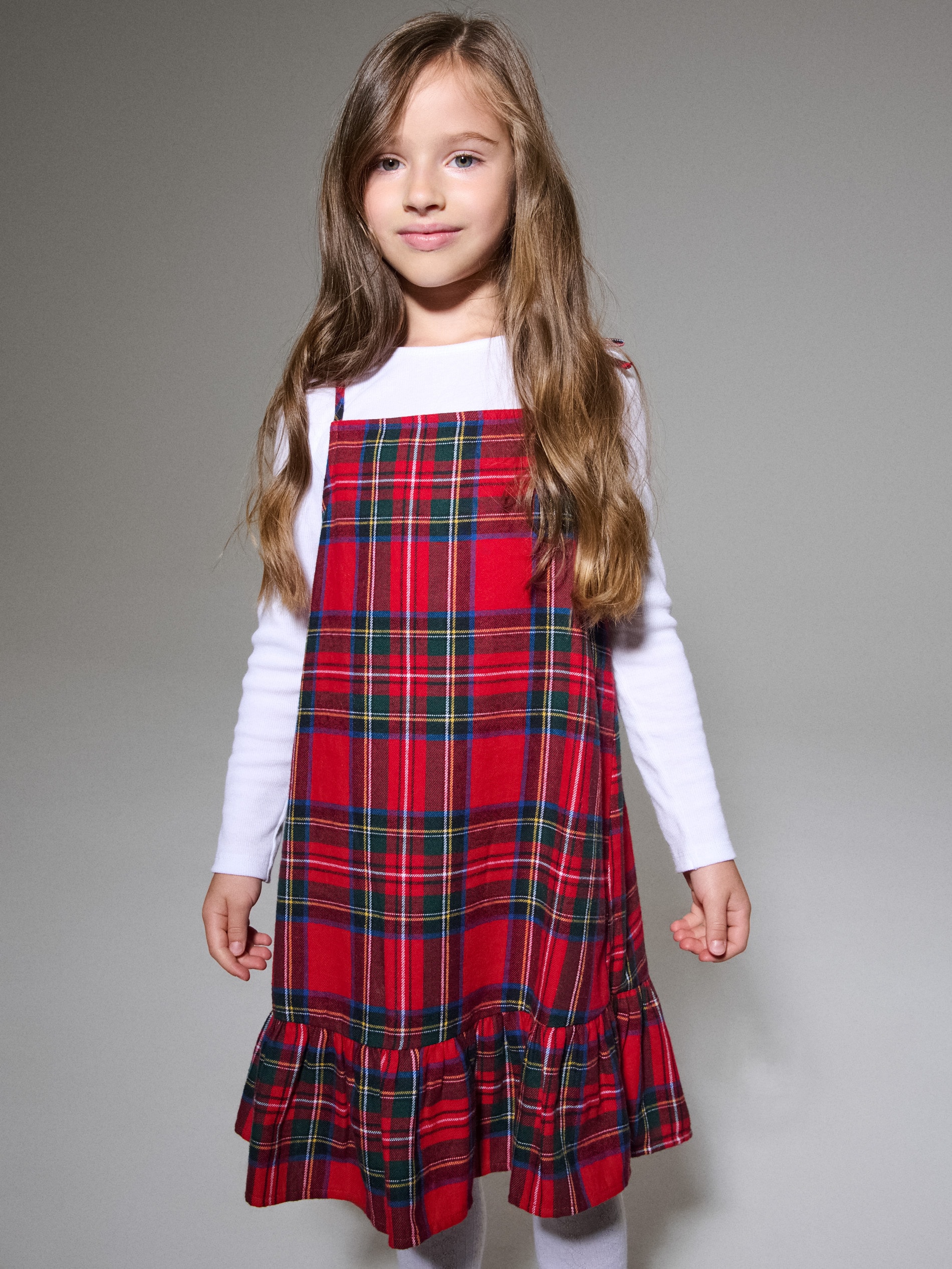 Sinsay - Komplet: Sukienka w szkocką kratę i koszulka z długim rękawem - wielobarwny