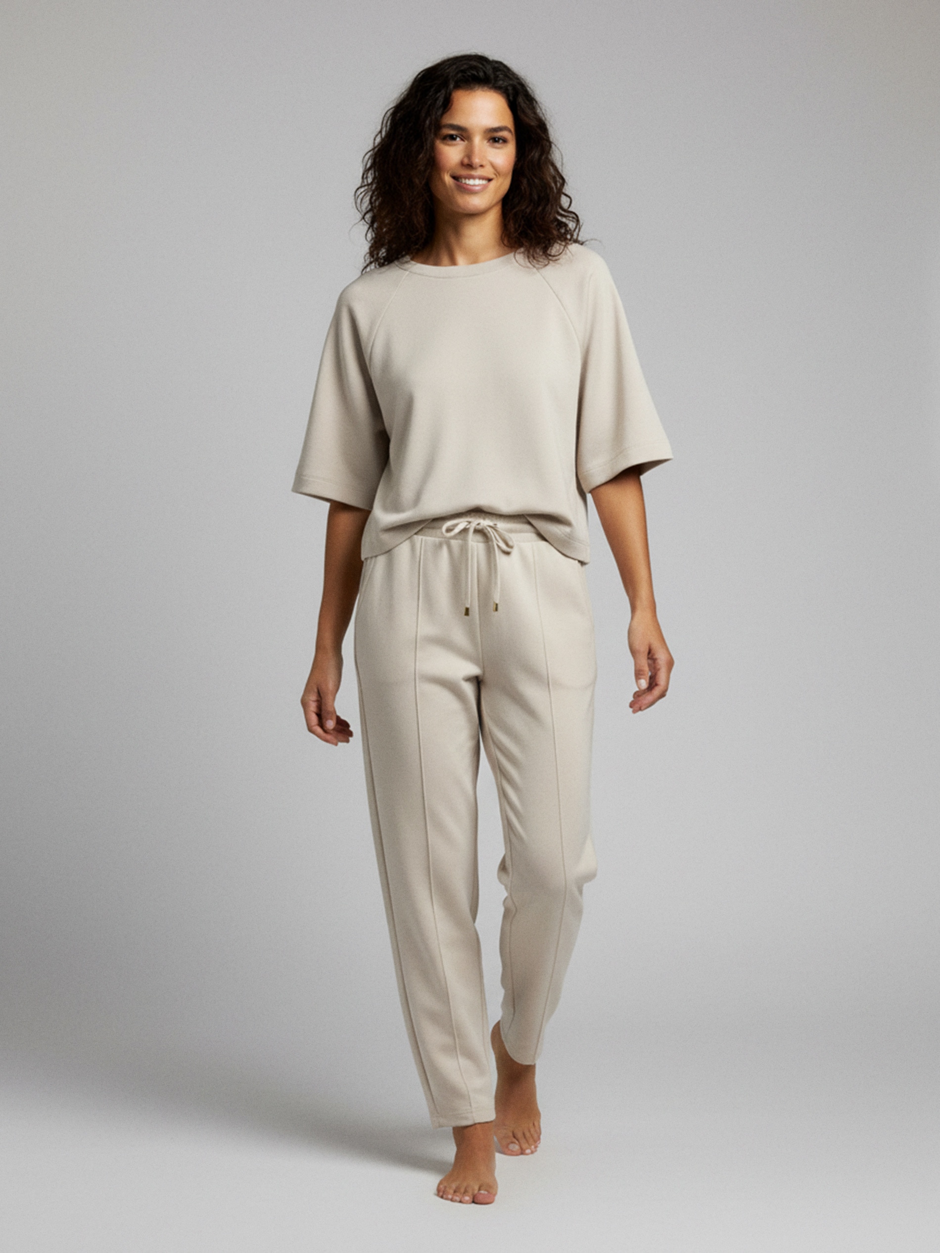Bluza comfort soft touch z krótkim rękawem z domieszką wiskozy