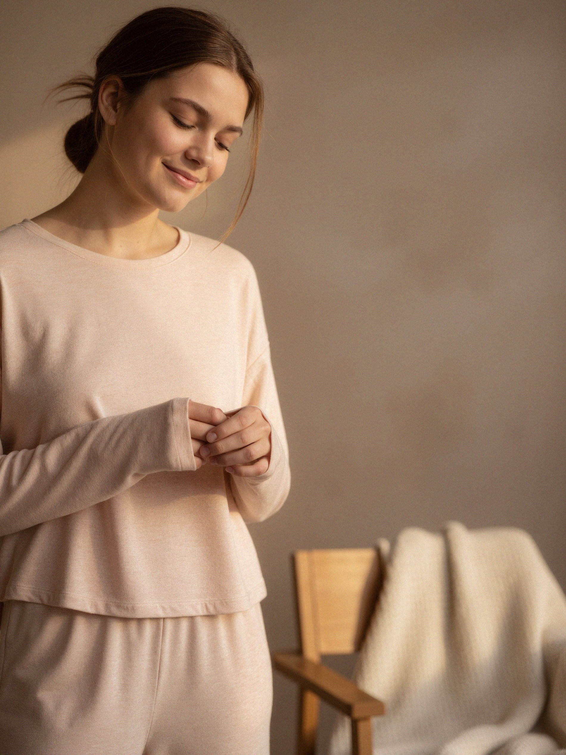 Sinsay - Piżama dwuczęściowa z melanżowej dzianiny - beżowy