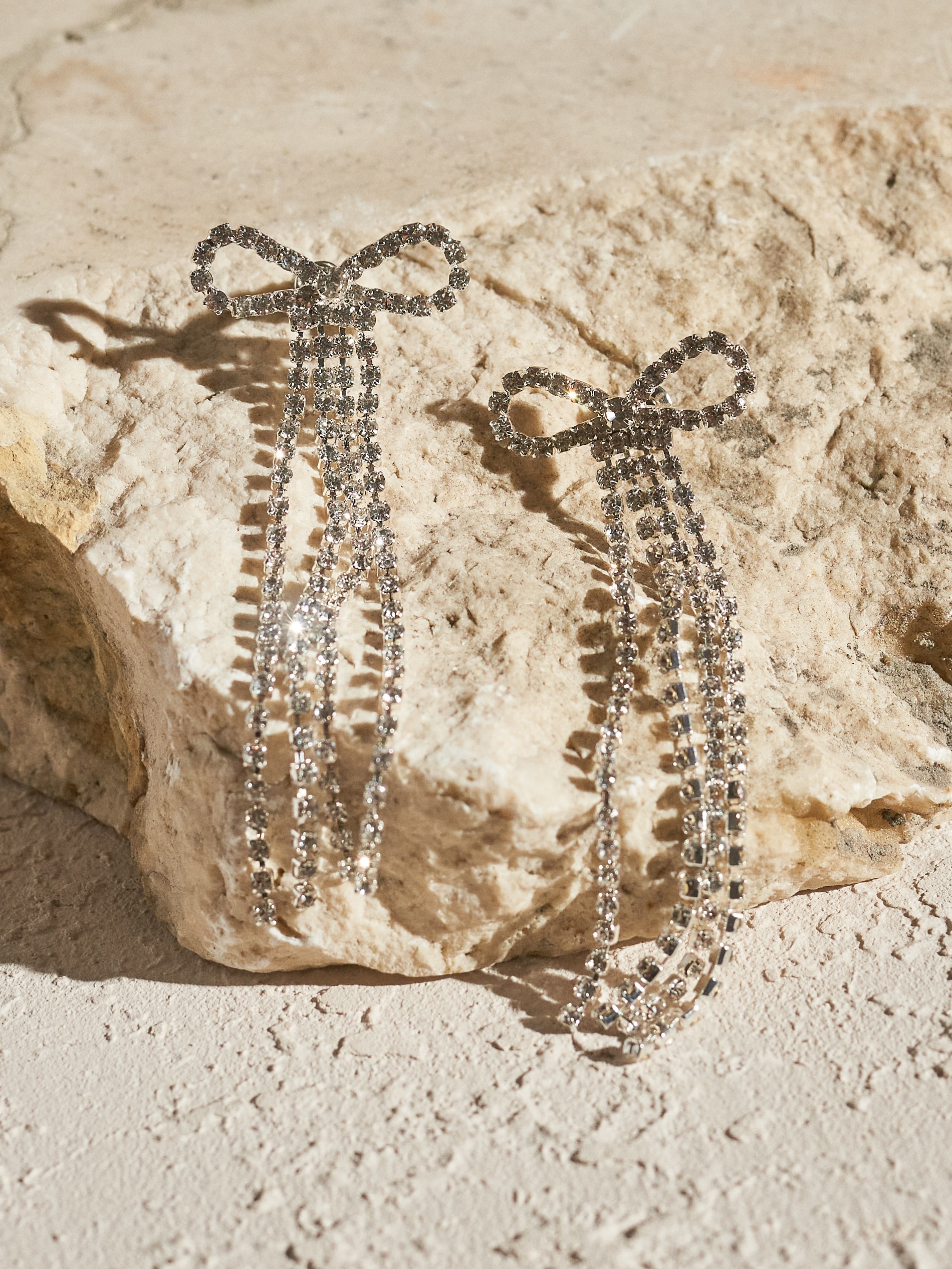 Sinsay - Μακριά σκουλαρίκια με ζιρκόνια - ασημι φωτογραφία