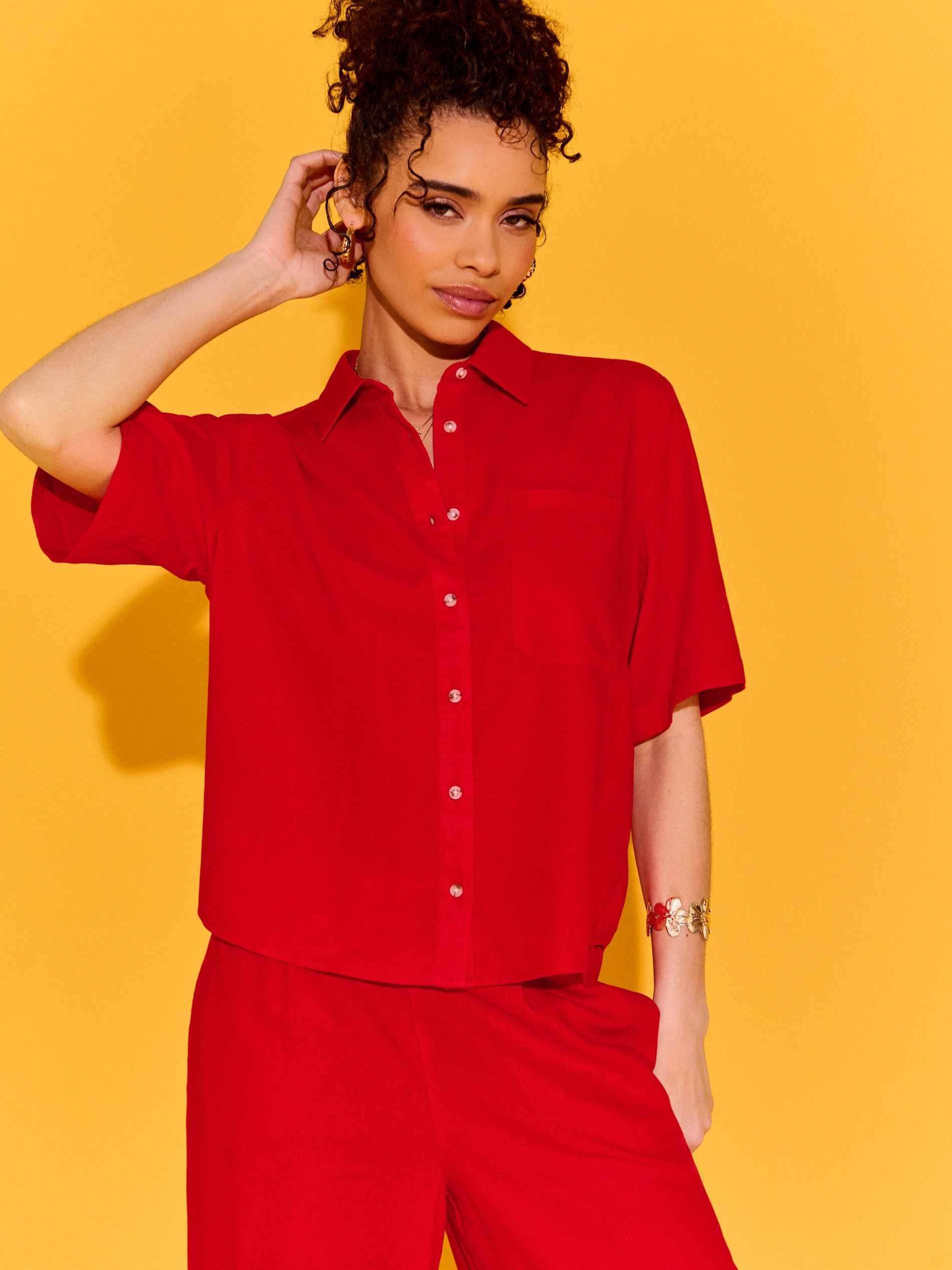 Sinsay - Wiskozowa koszula z krótkim rękawem z domieszką lnu - pomarańczowy