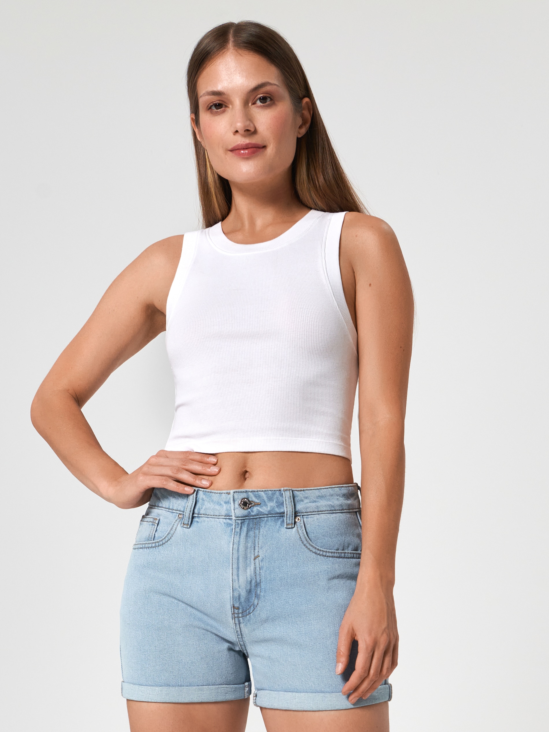 Sinsay - Szorty jeansowe mom high waist - niebieski