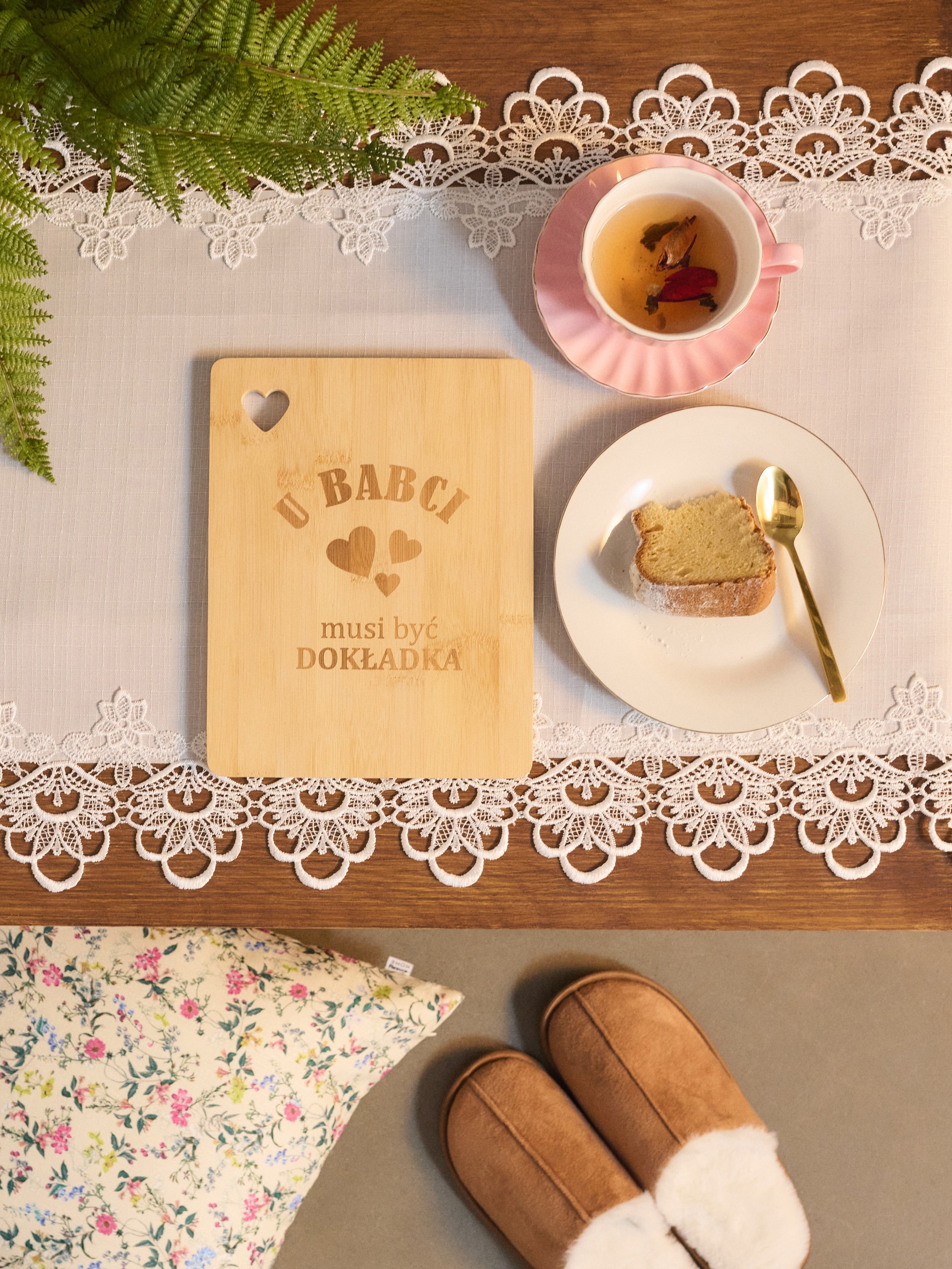 Sinsay - Παντόφλες με συνθετική γούνα - μπεζ φωτογραφία