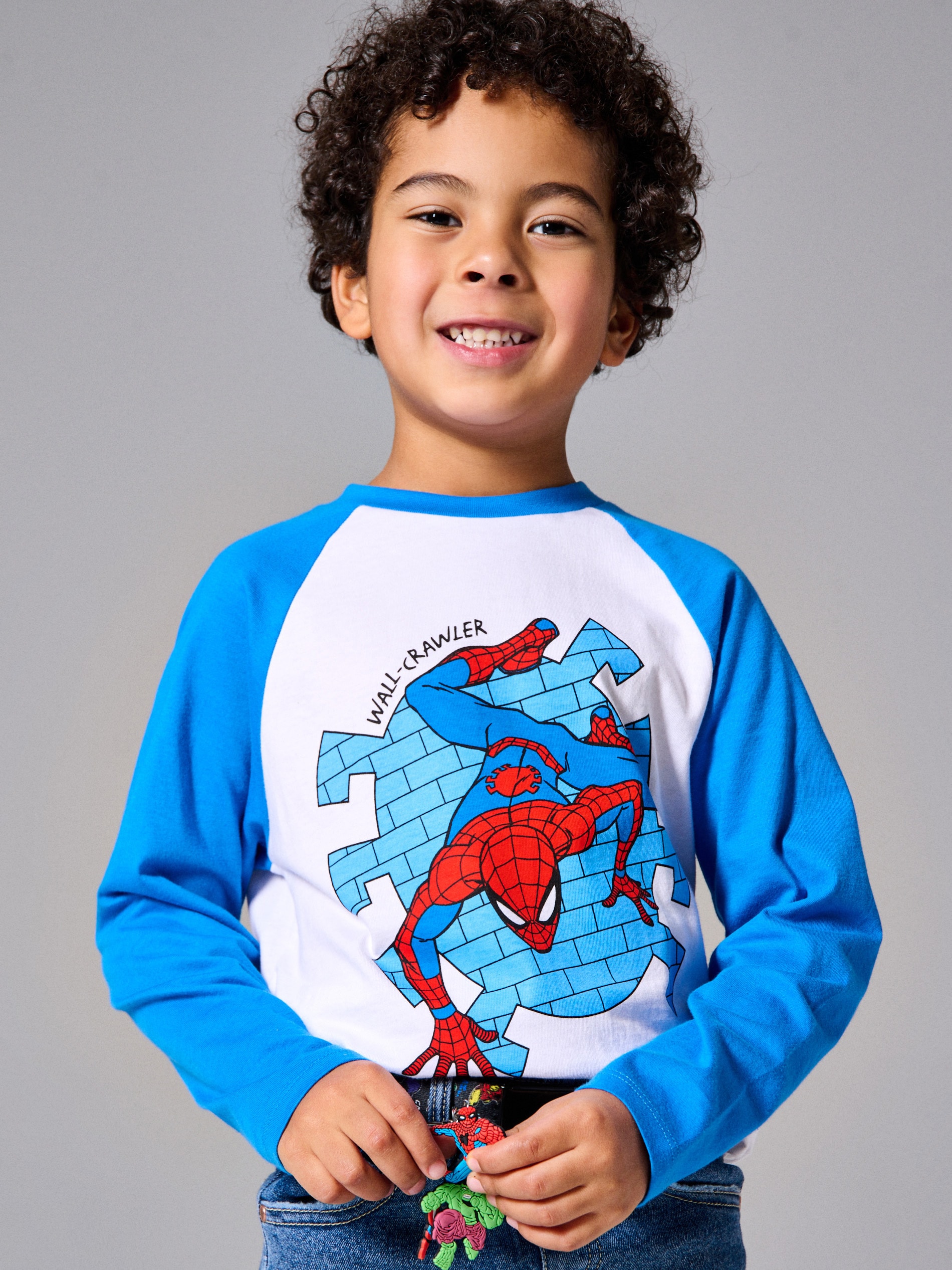 Sinsay - Bawełniana koszulka z nadrukiem Spider-Man - biały