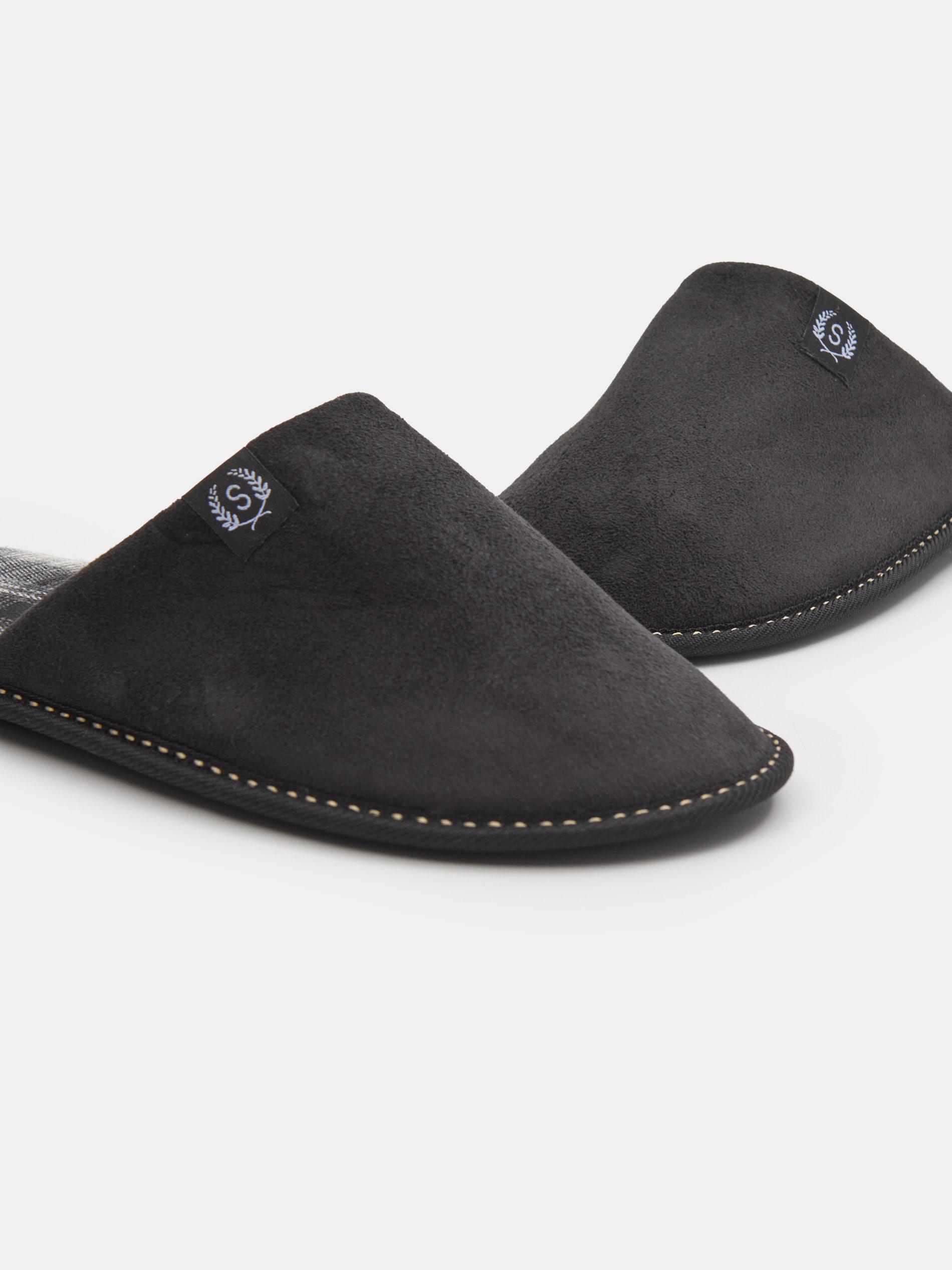 Sinsay - Παντόφλες - μαυρο φωτογραφία