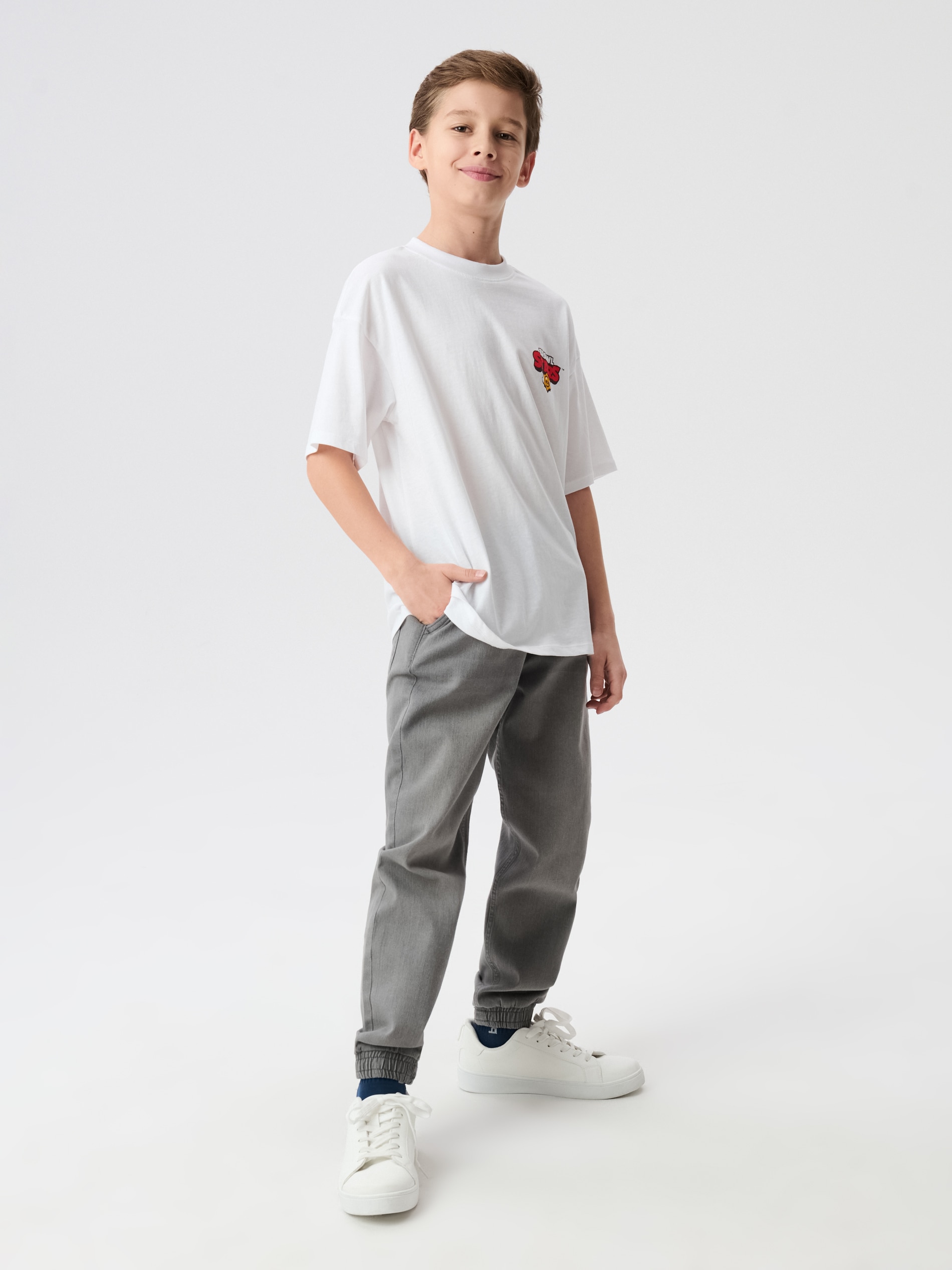 Sinsay - Jeansy jogger z efektem sprania - szary