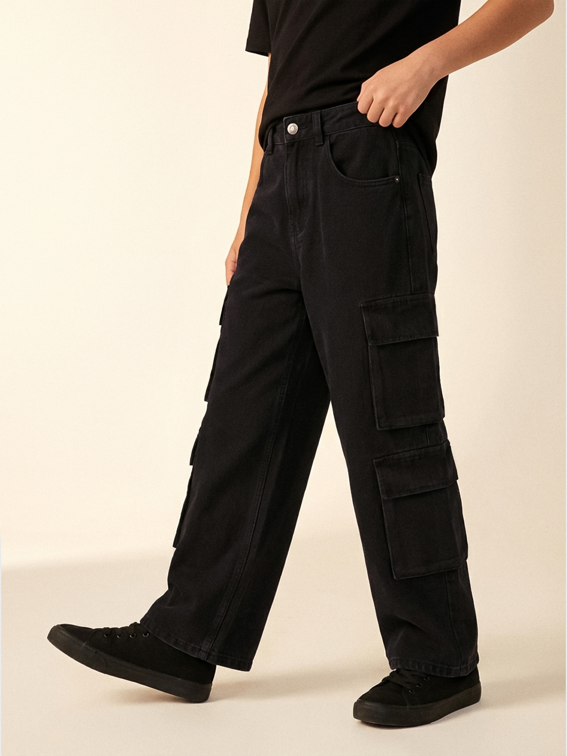 Sinsay - Jeansy baggy - czarny