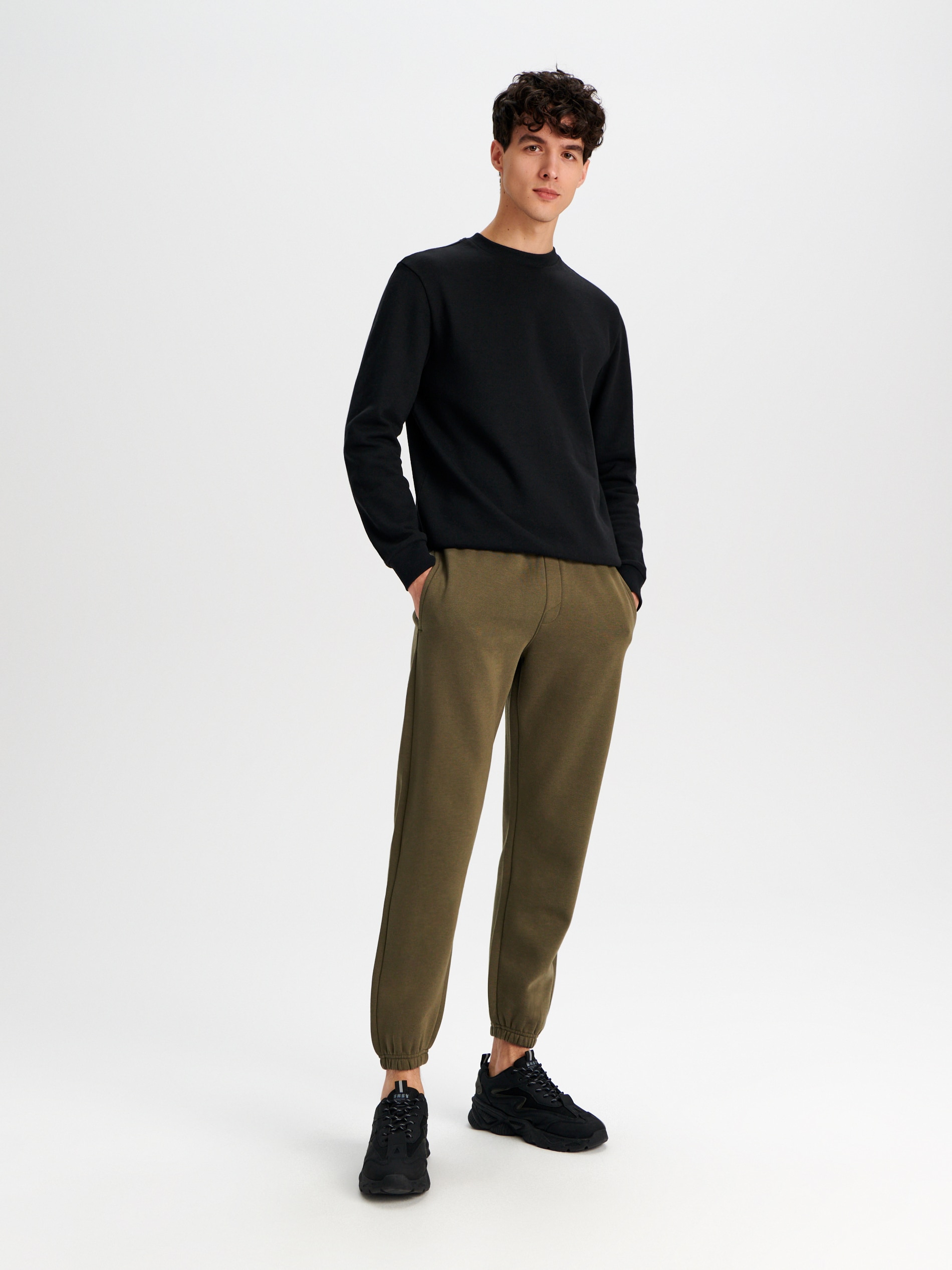 Sinsay - Jogger melegítőnadrág - Khaki termék 2. képe