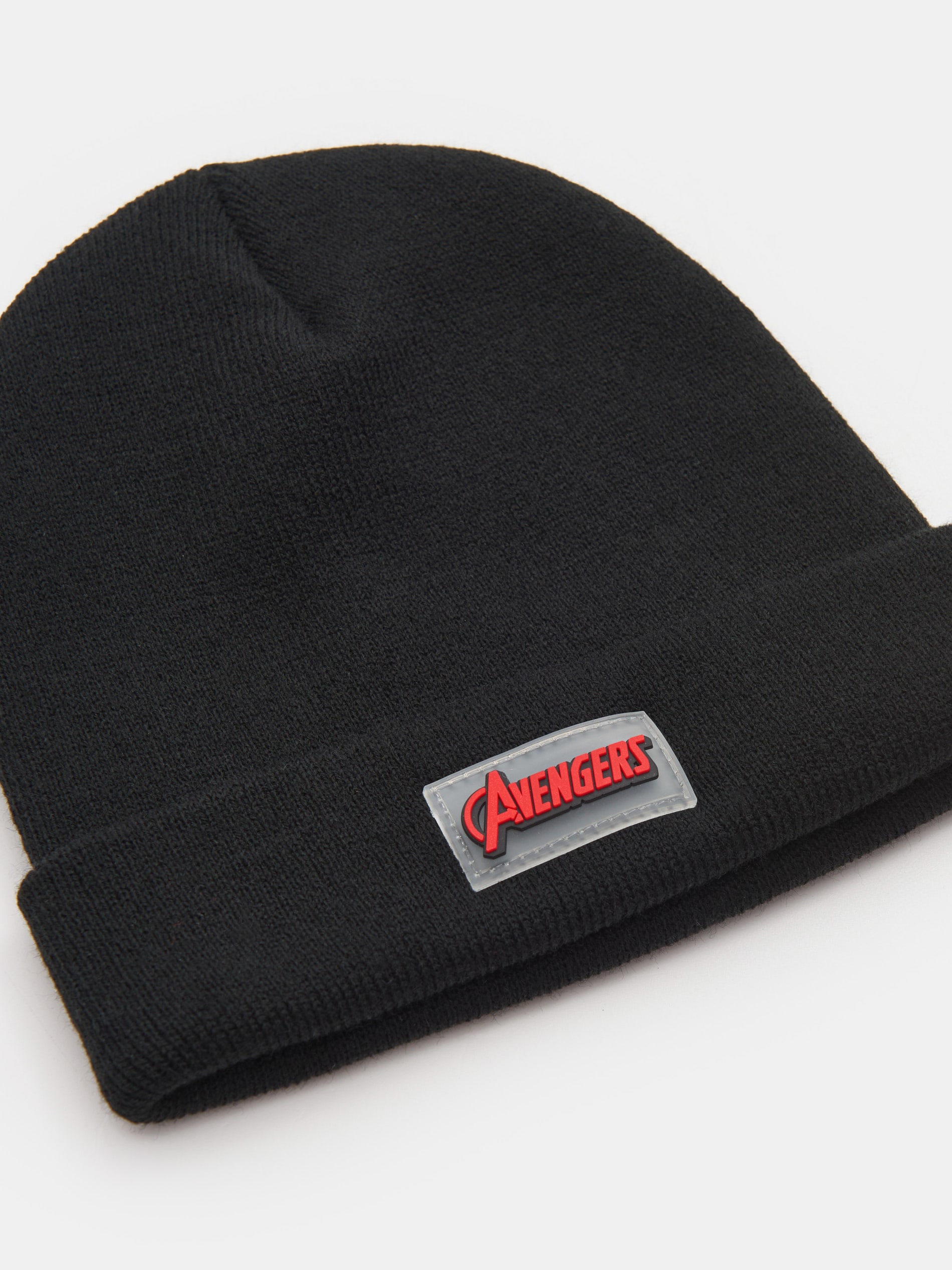 Sinsay - Σκουφάκι με στάμπα Avengers - μαυρο φωτογραφία