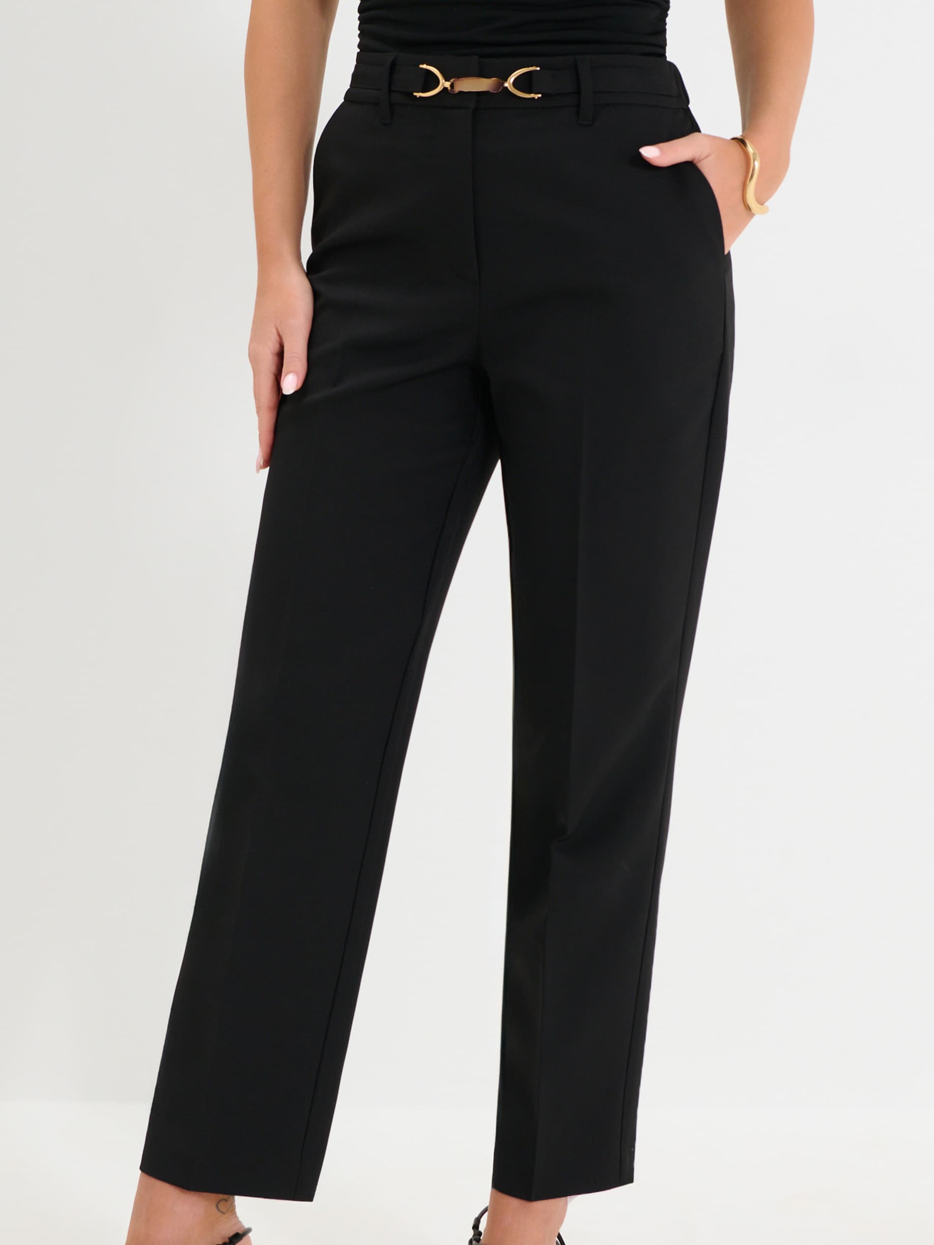 Sinsay - Eleganckie spodnie w kant - czarny