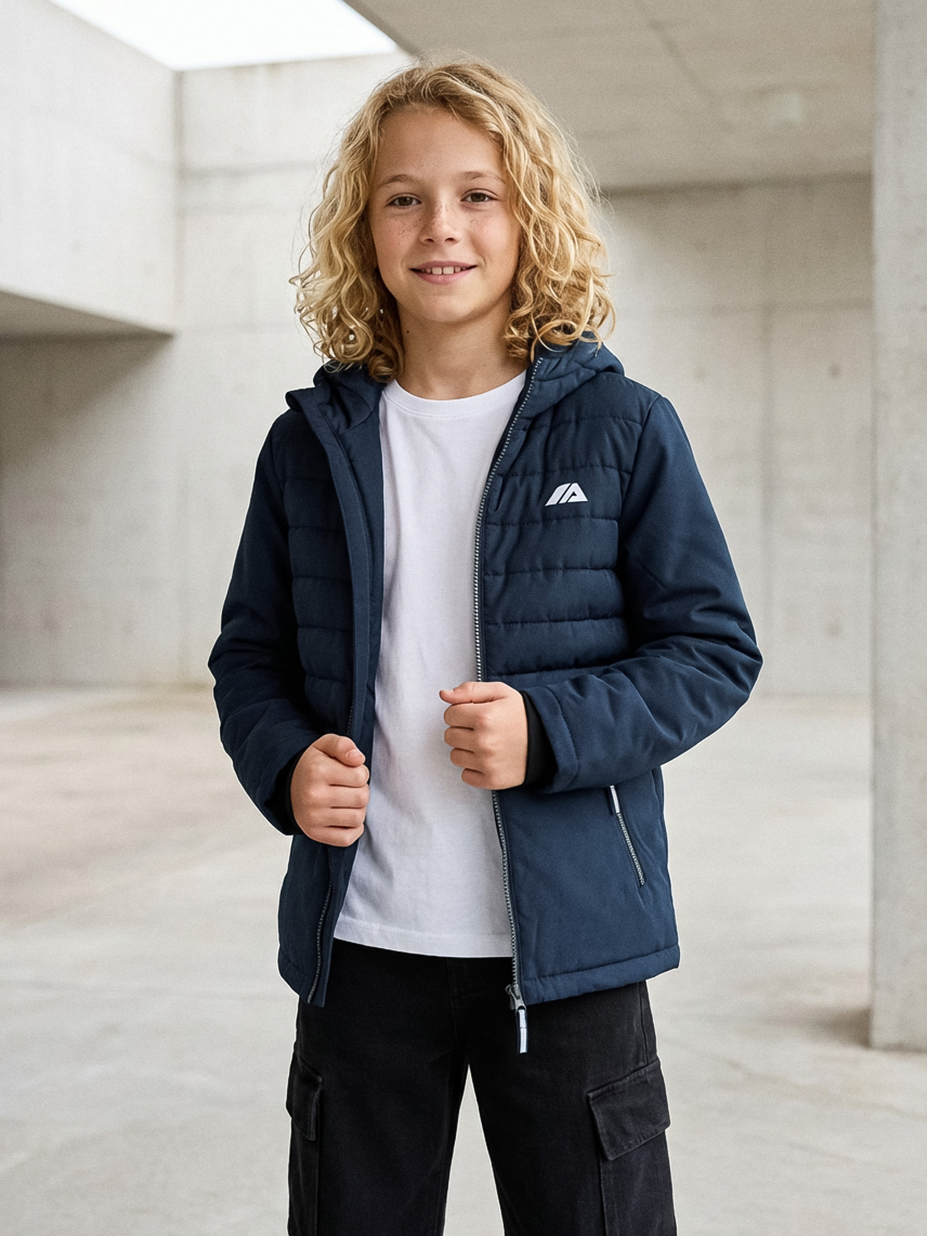 Sinsay - Pikowana kurtka softshell z kapturem - granatowy