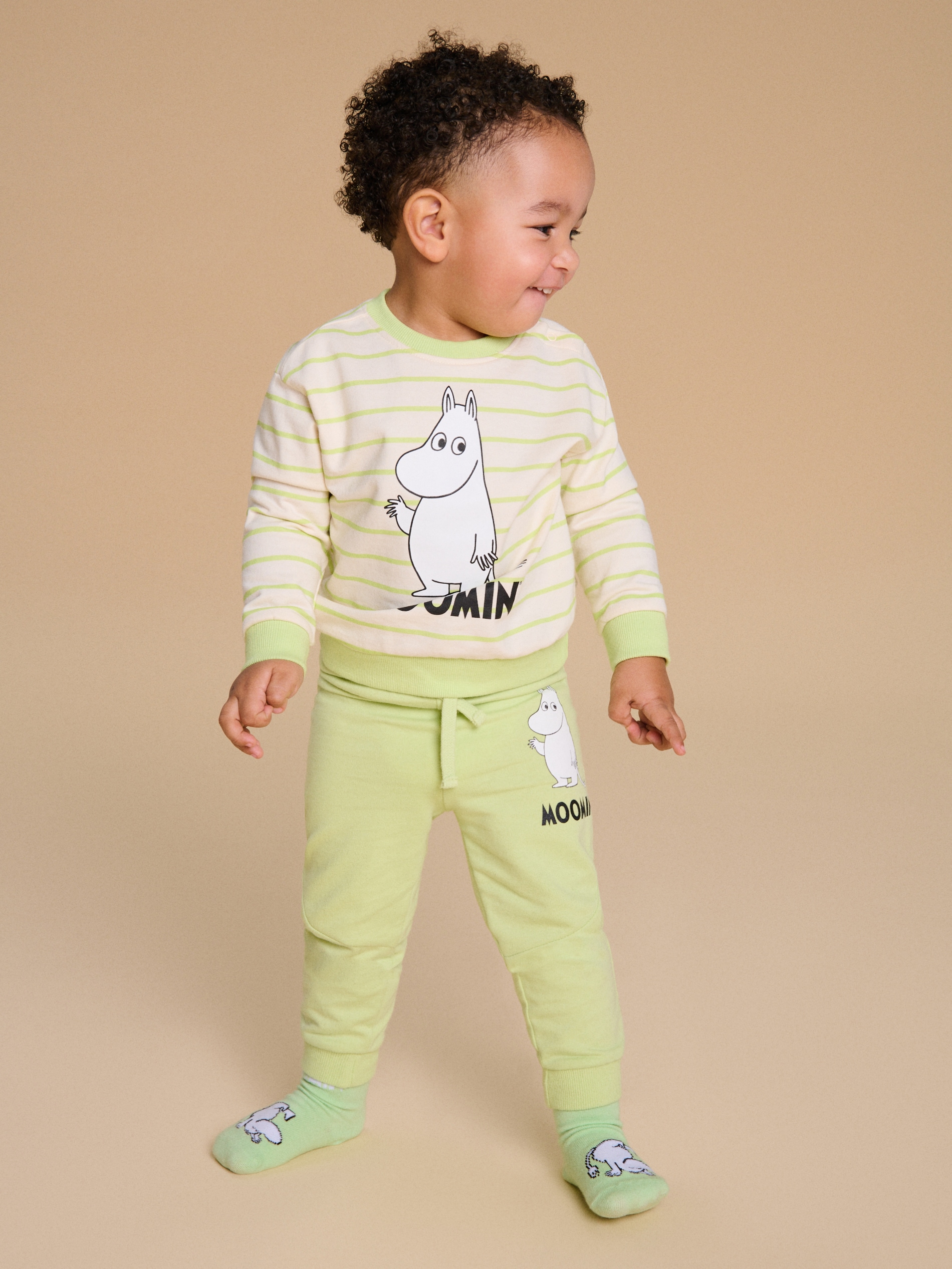 Sinsay - Spodnie dresowe The Moomins - zielony