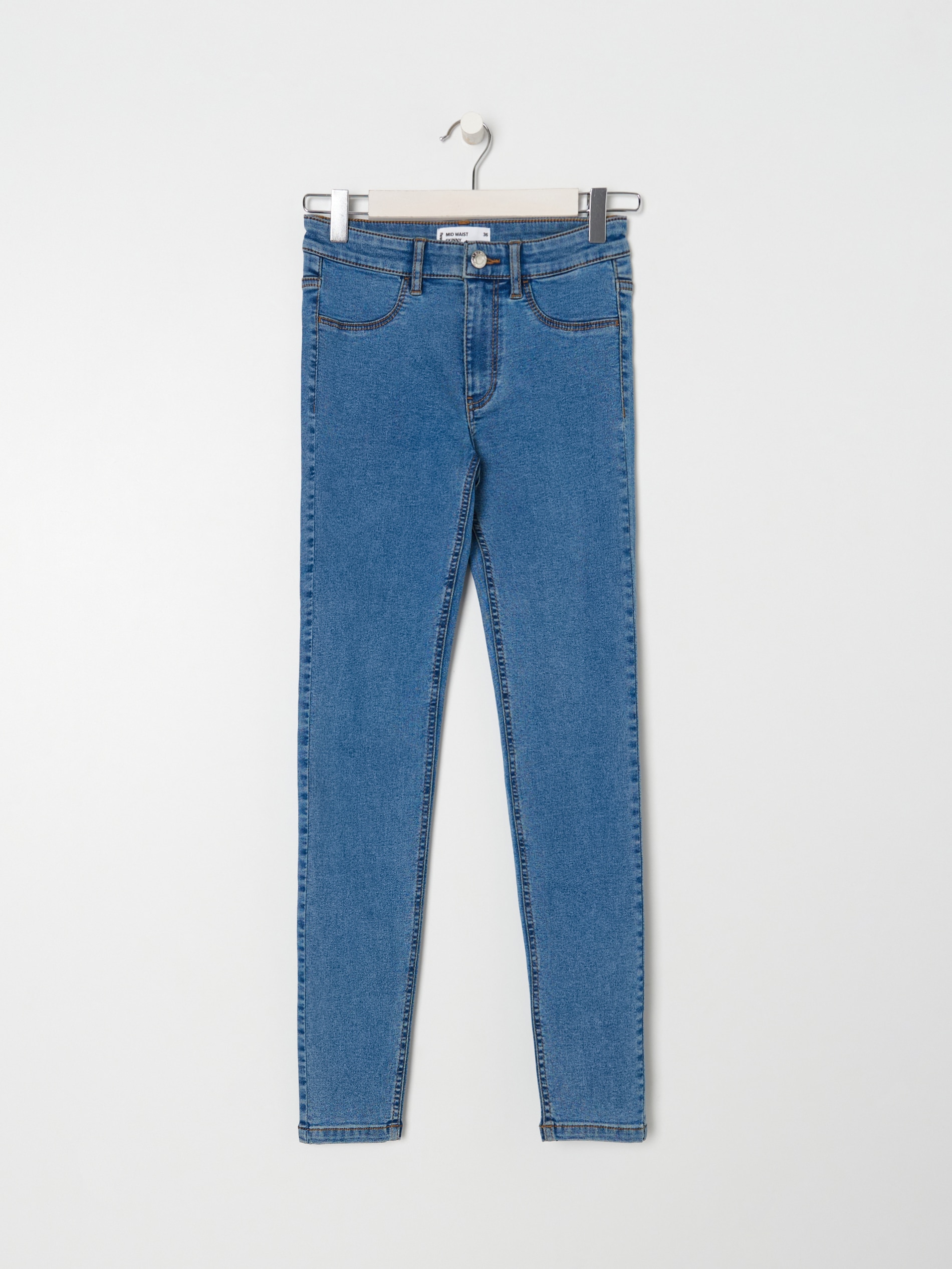 Sinsay - Τζιν παντελόνι skinny με κανονική μέση - μπλε τζιν φωτογραφία