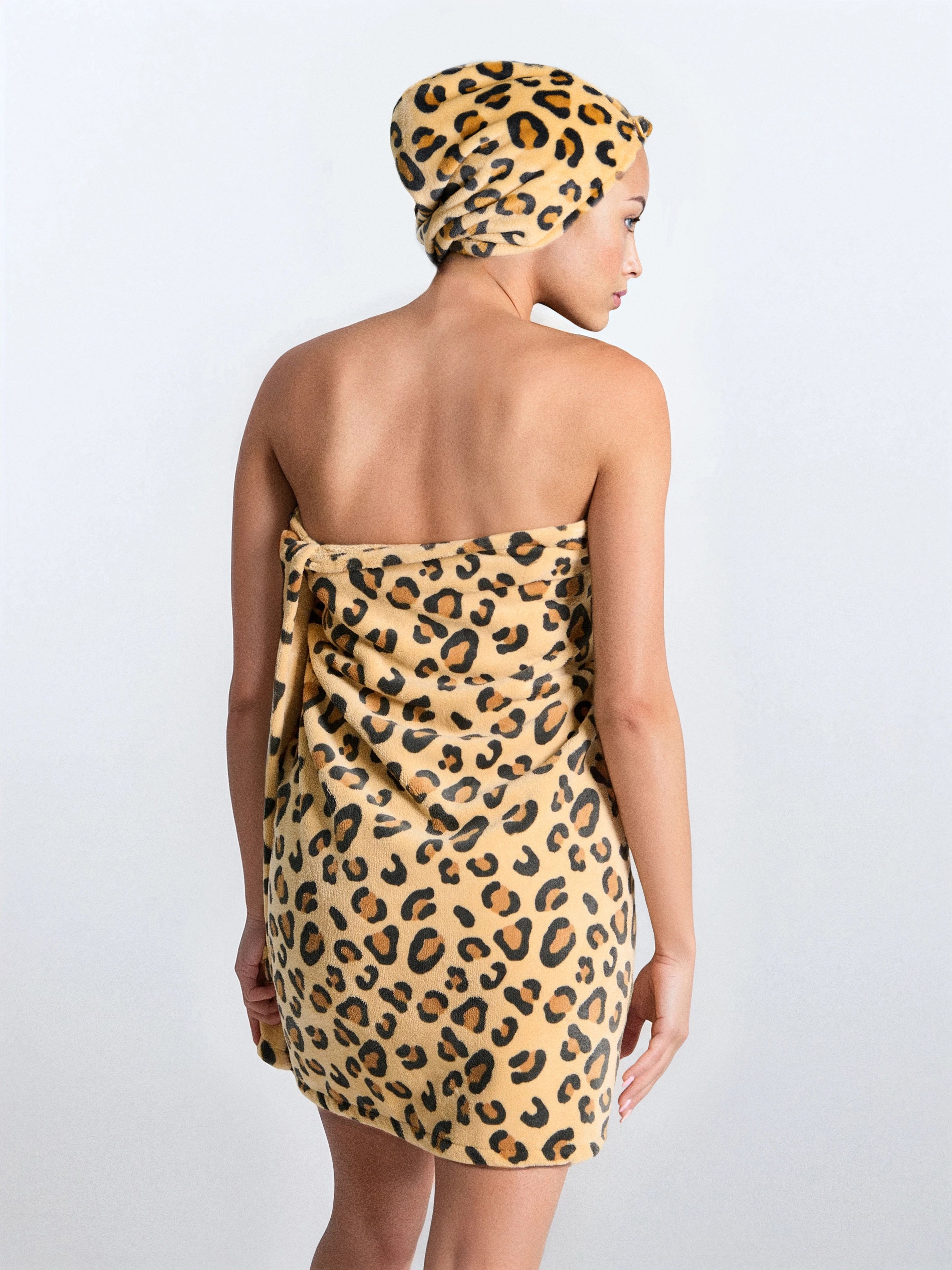 Sinsay - Σετ: Μπουρνούζι, πετσέτα και πετσέτα μαλλιών - μπεζ φωτογραφία