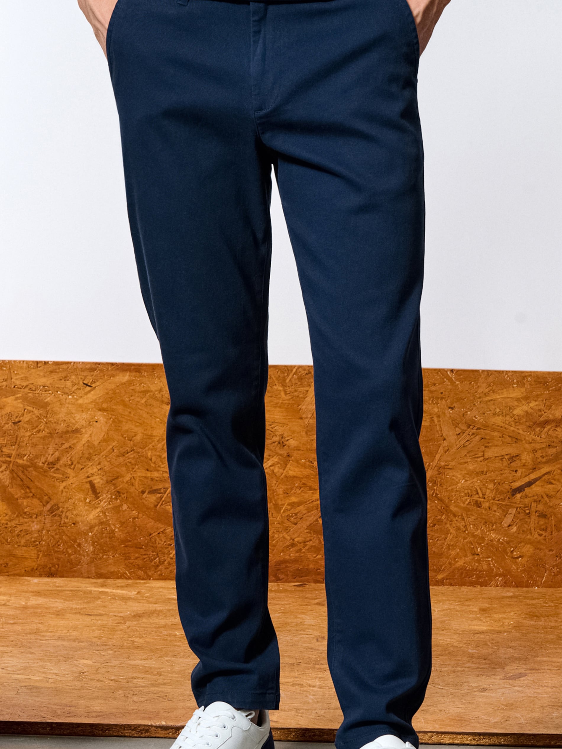 Sinsay - Spodnie chino slim - granatowy