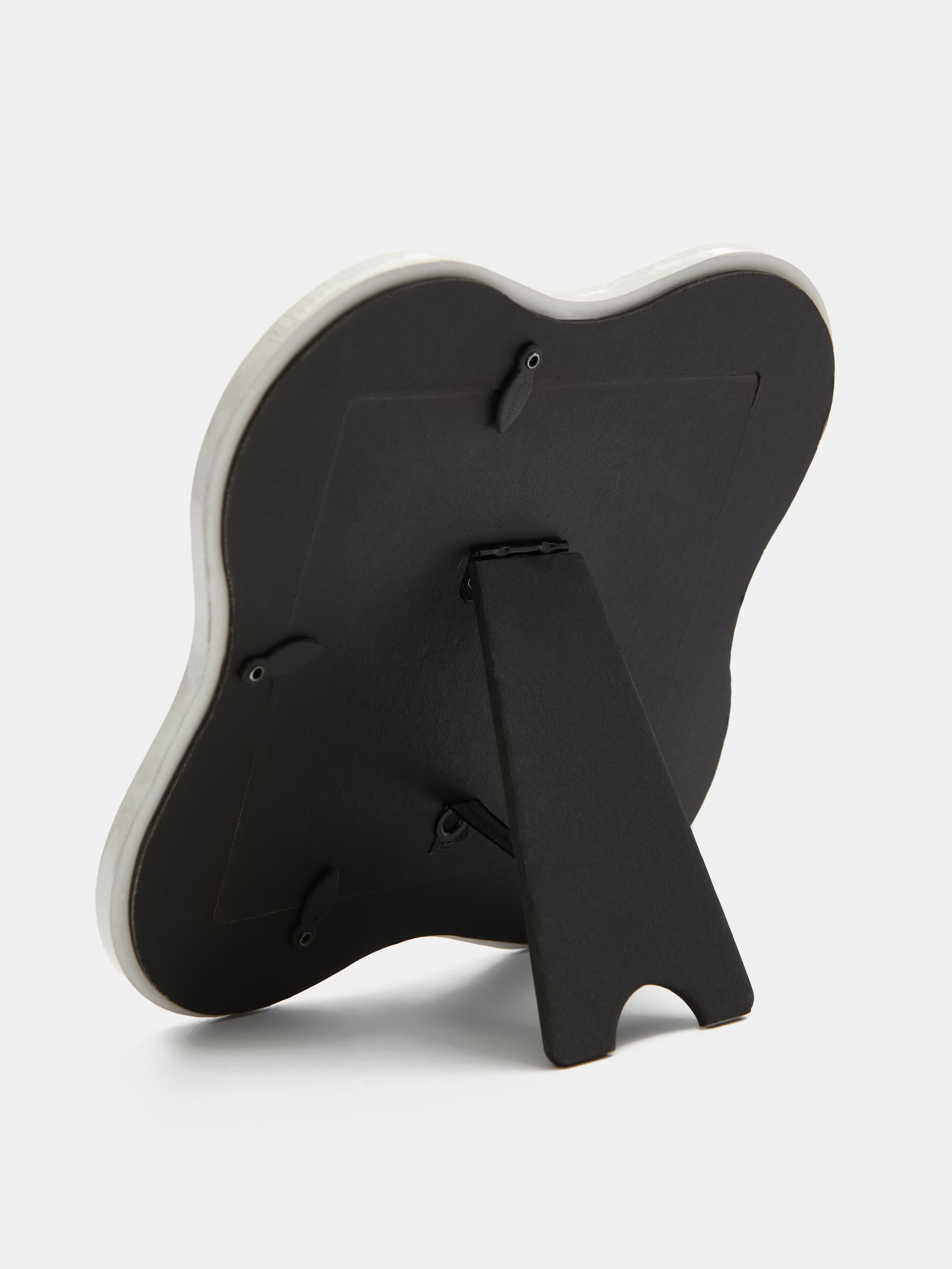 Sinsay - Διακοσμητική κορνίζα σε ασυνήθιστο σχήμα - κρεμ φωτογραφία