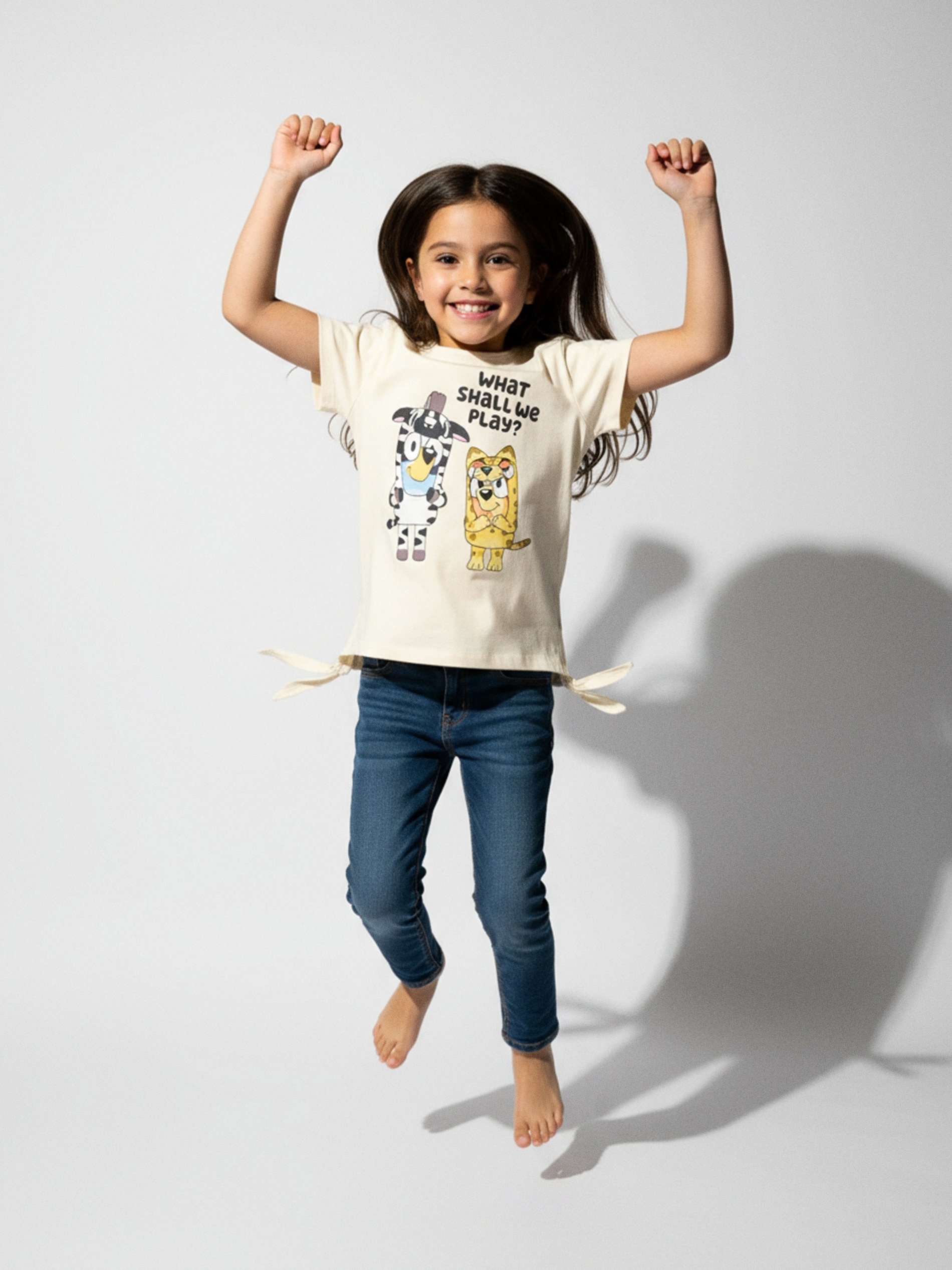 Sinsay - Koszulka z wiązaniami po bokach Bluey - kremowy