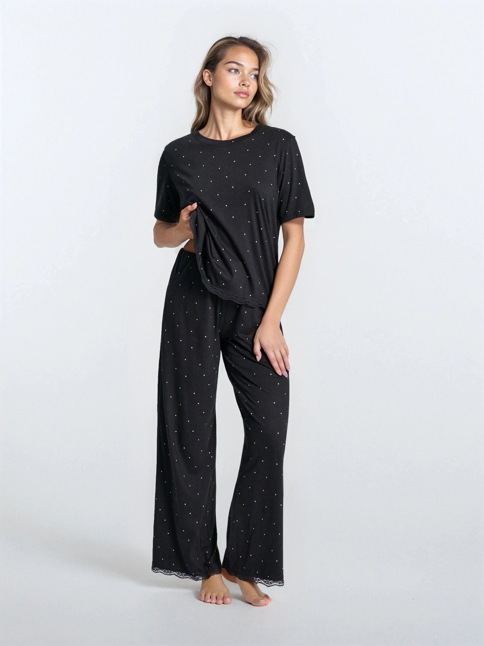 Sinsay - Piżama dwuczęściowa z domieszką wiskozy - czarny