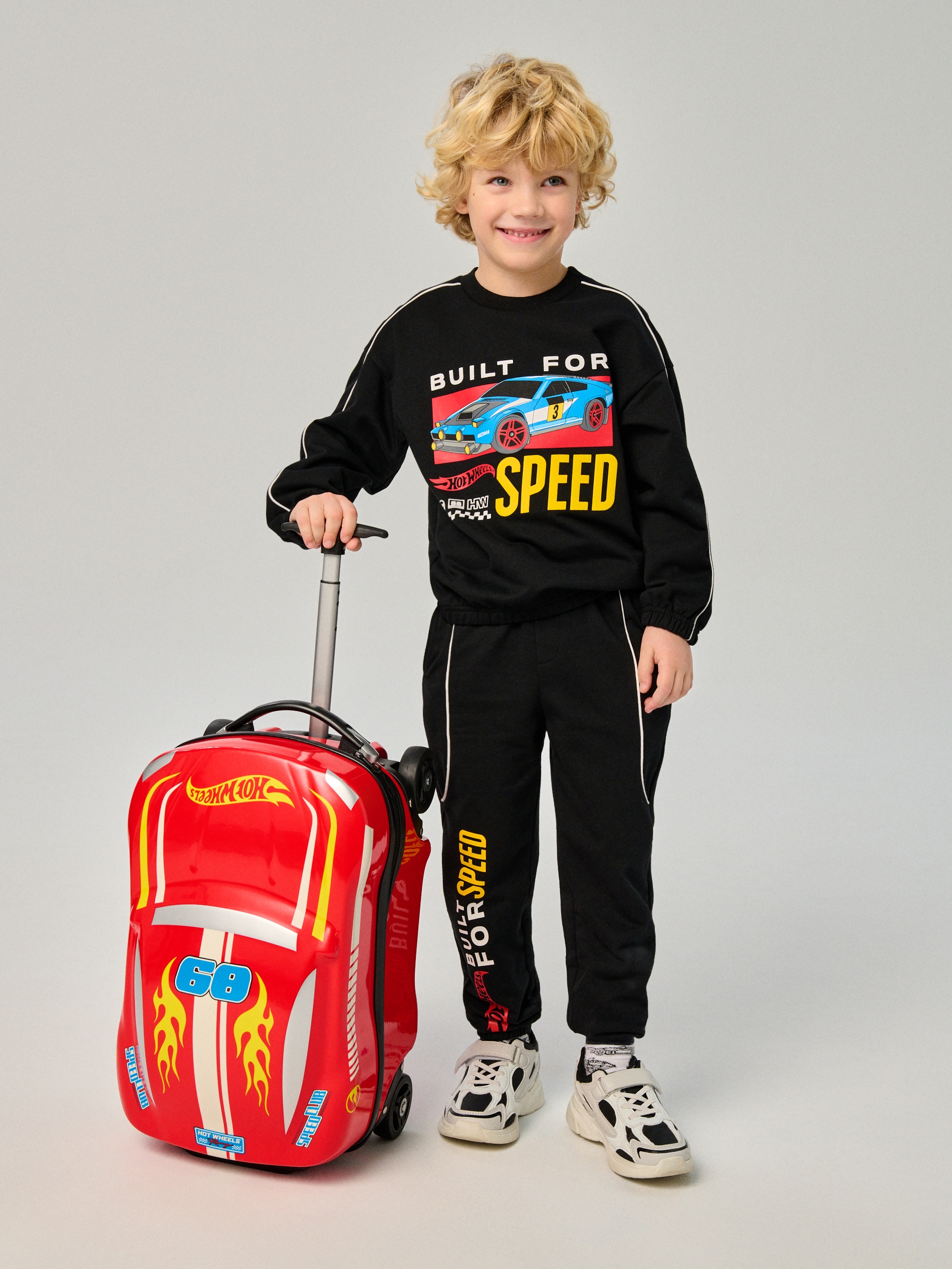 Sinsay - Spodnie dresowe jogger Hot Wheels - czarny