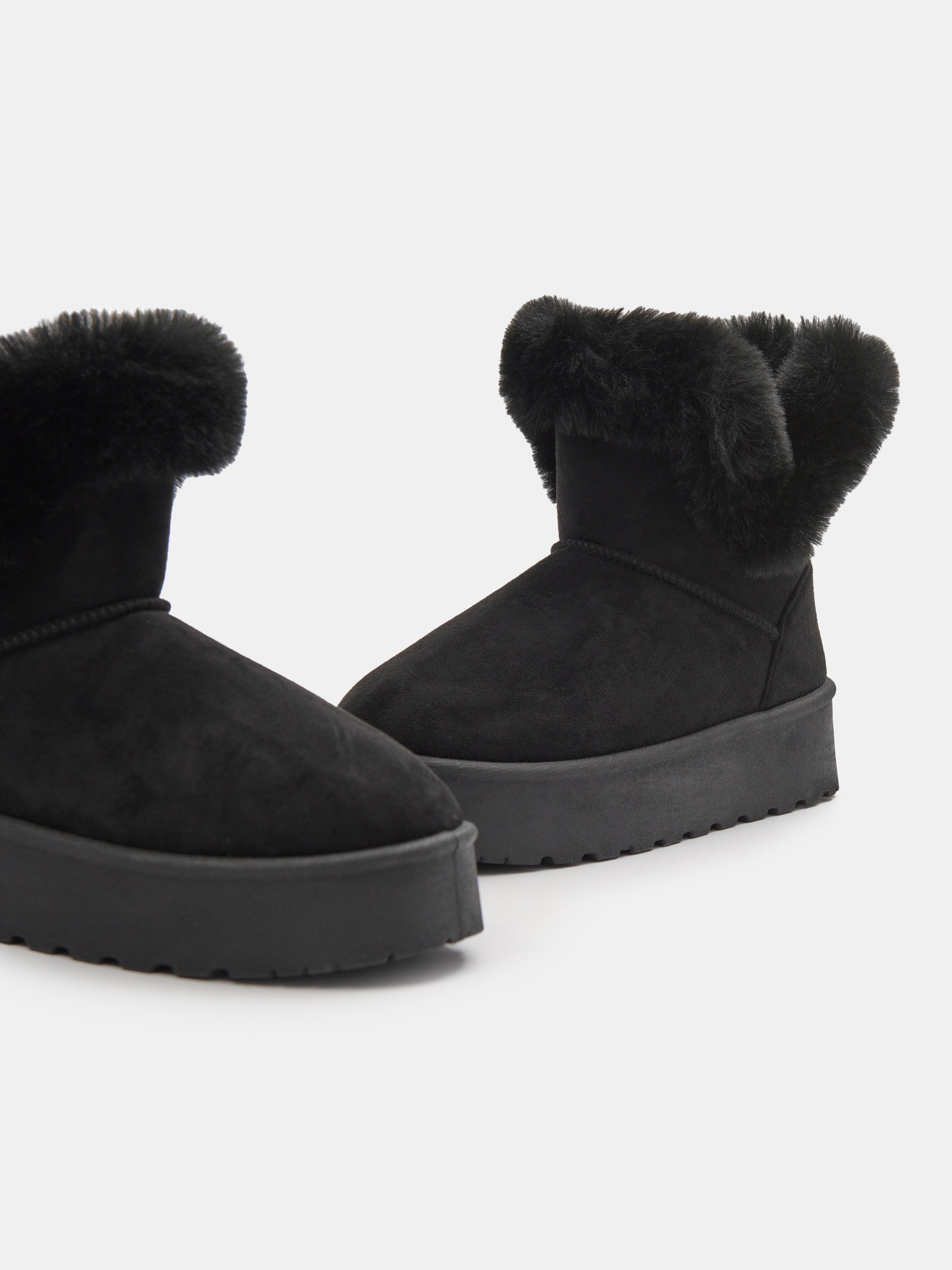 Sinsay - Μπότες αστραγάλου από οικολογικό σουέντ - μαυρο φωτογραφία