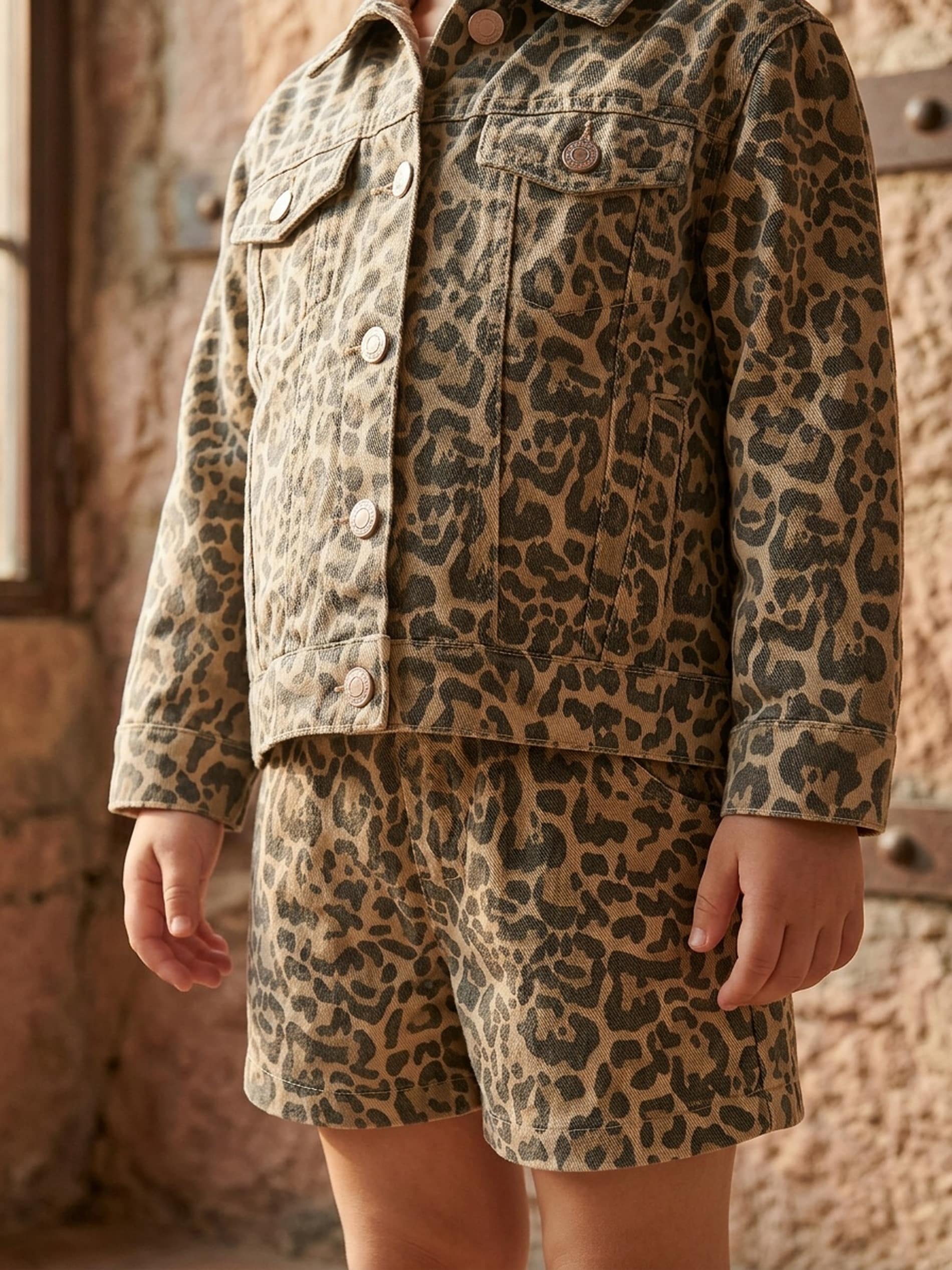 Sinsay - Jeansowe szorty paperbag w panterkę - wielobarwny