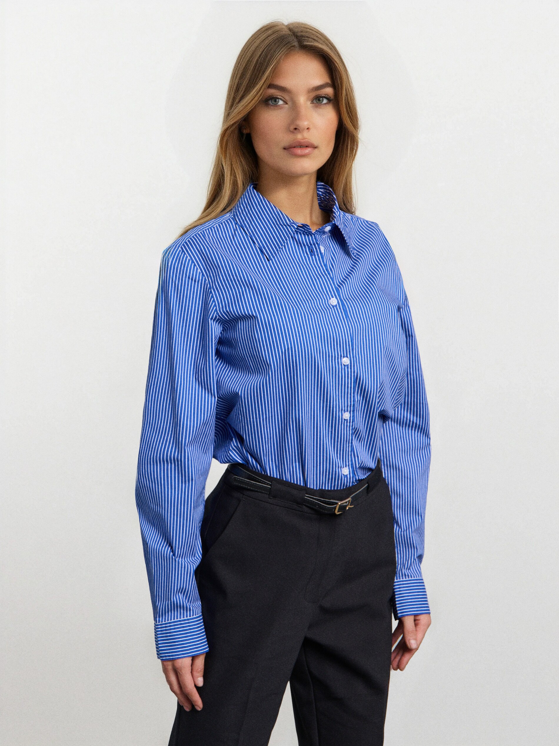 Sinsay - Πουκάμισο regular fit με ρίγες - ανοιχτο μπλε φωτογραφία