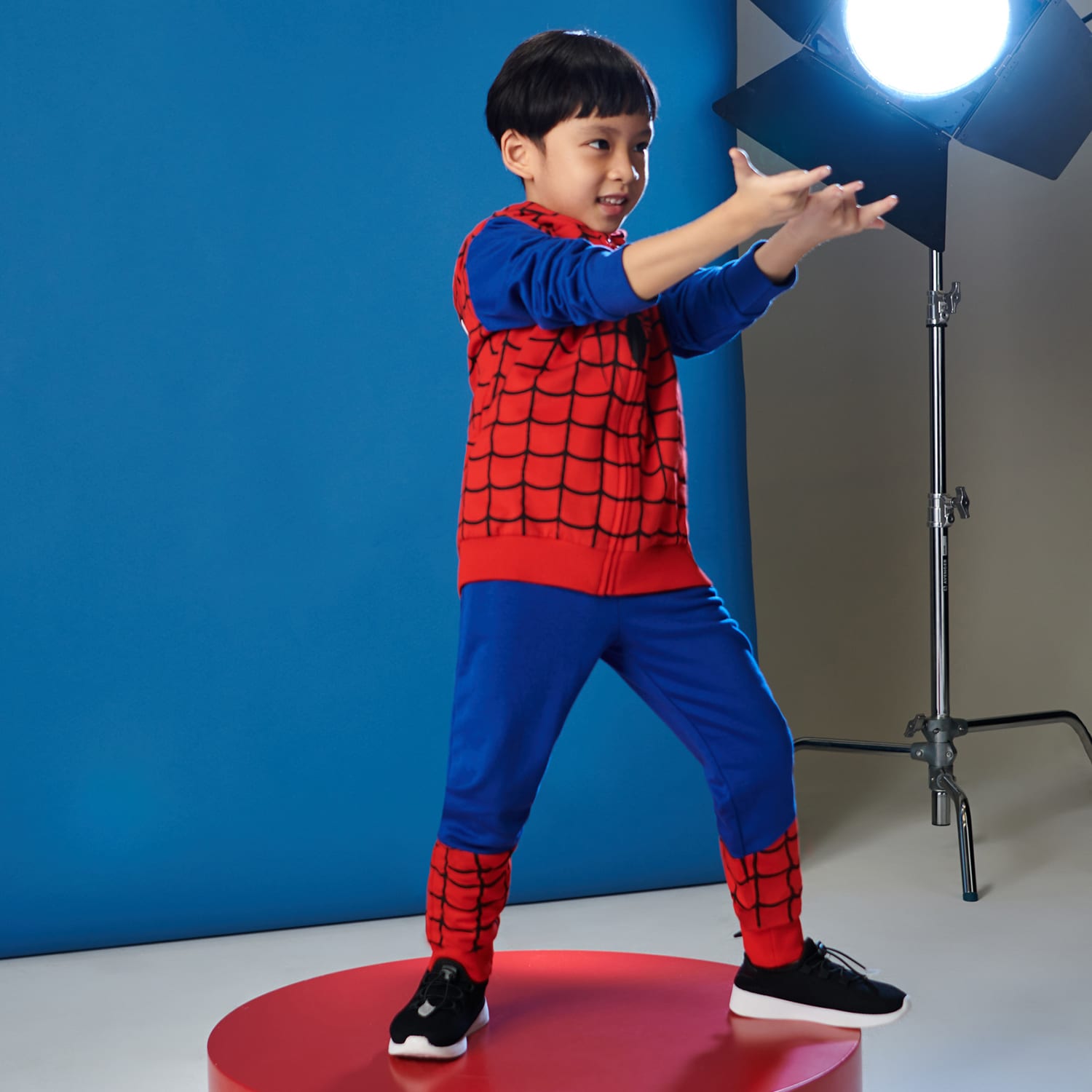 Sinsay - Compleu Spider-Man cu hanorac și pantaloni - Roșu