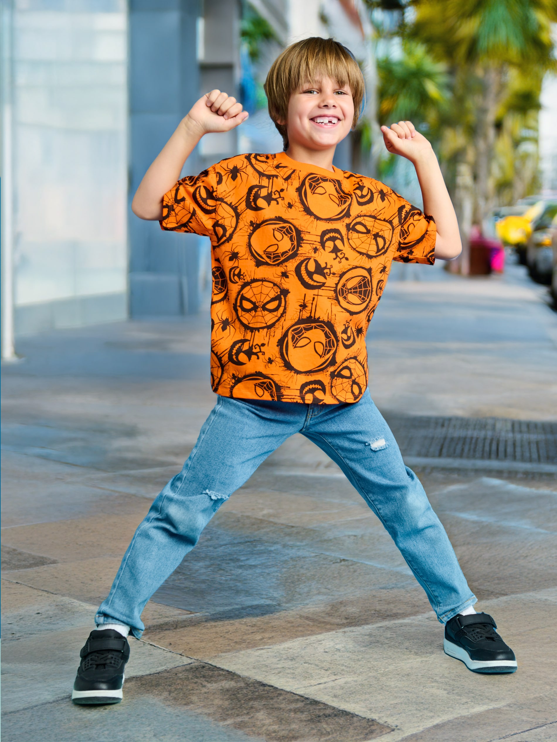 Sinsay - Bawełniana koszulka z krótkim rękawem Spider-Man - pomarańczowy