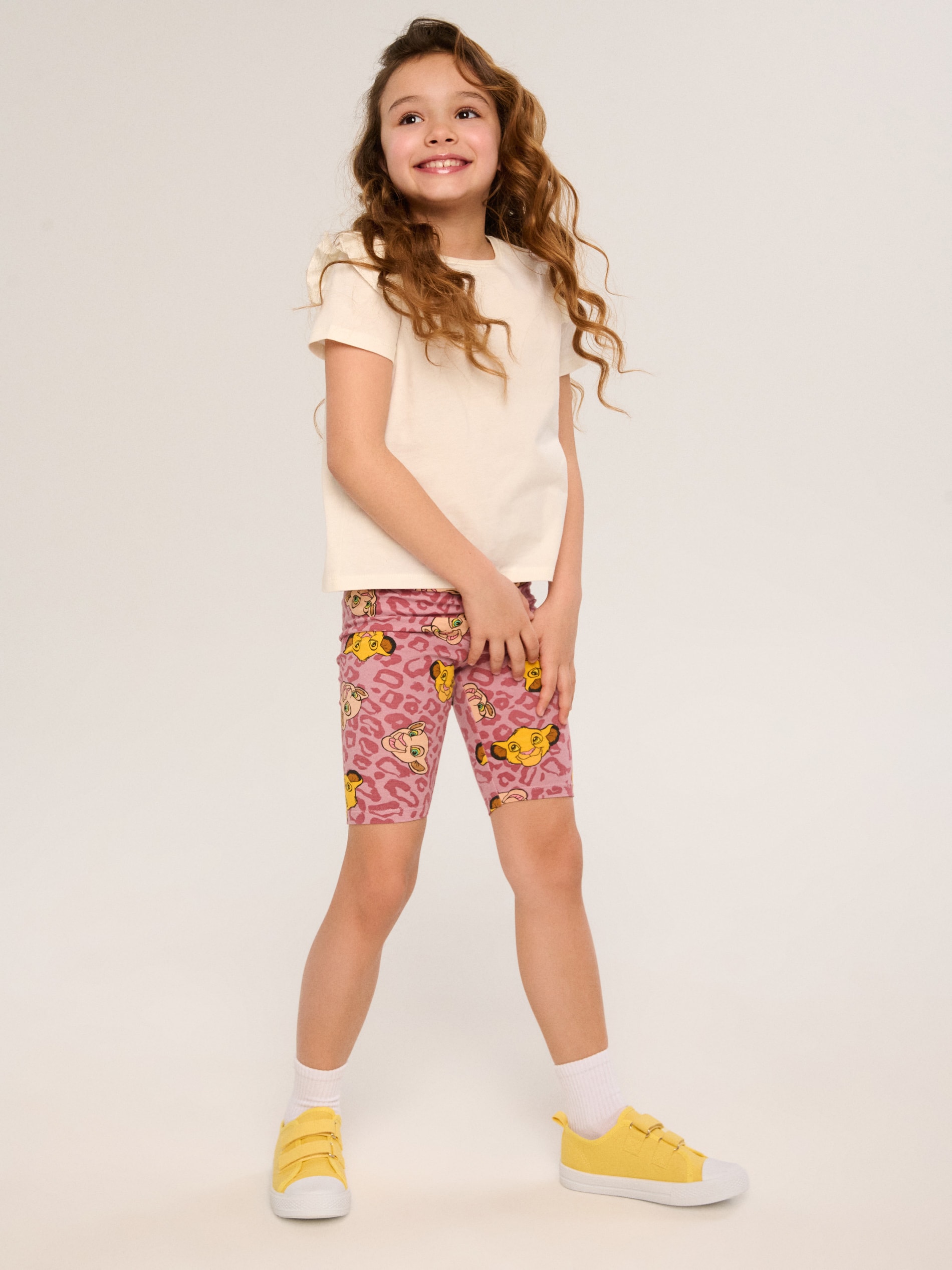 Sinsay - Legginsy The Lion King - beżowy