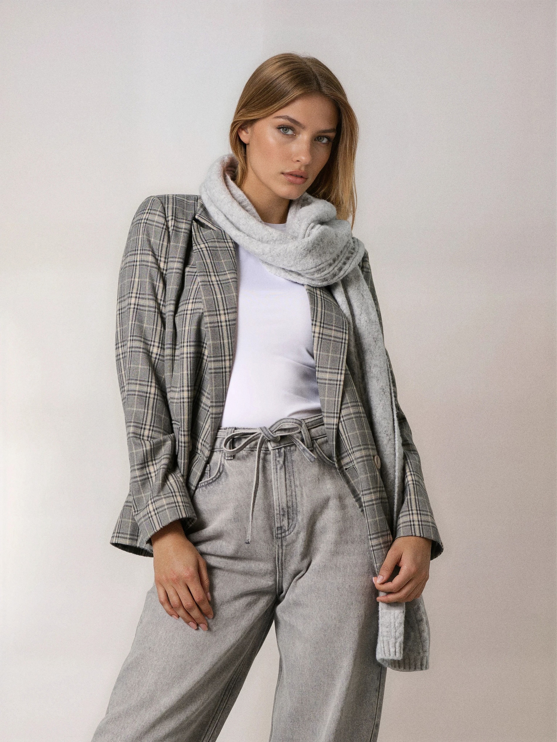 Sinsay - Κασκόλ - ανοιχτό γκρι φωτογραφία