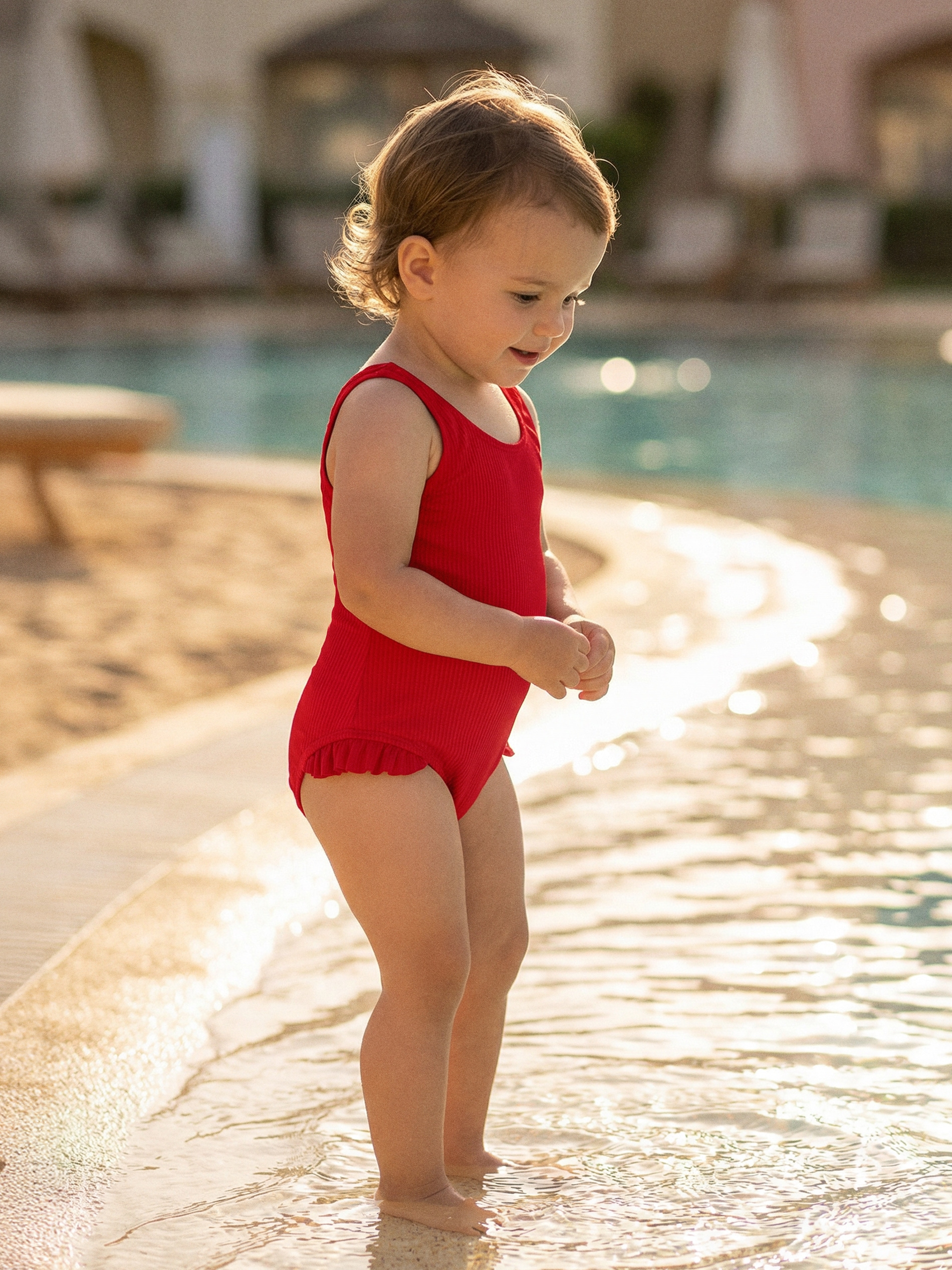 Sinsay - Jednocześciowy strój kapielowy z ozdobnymi falbanami - czerwony