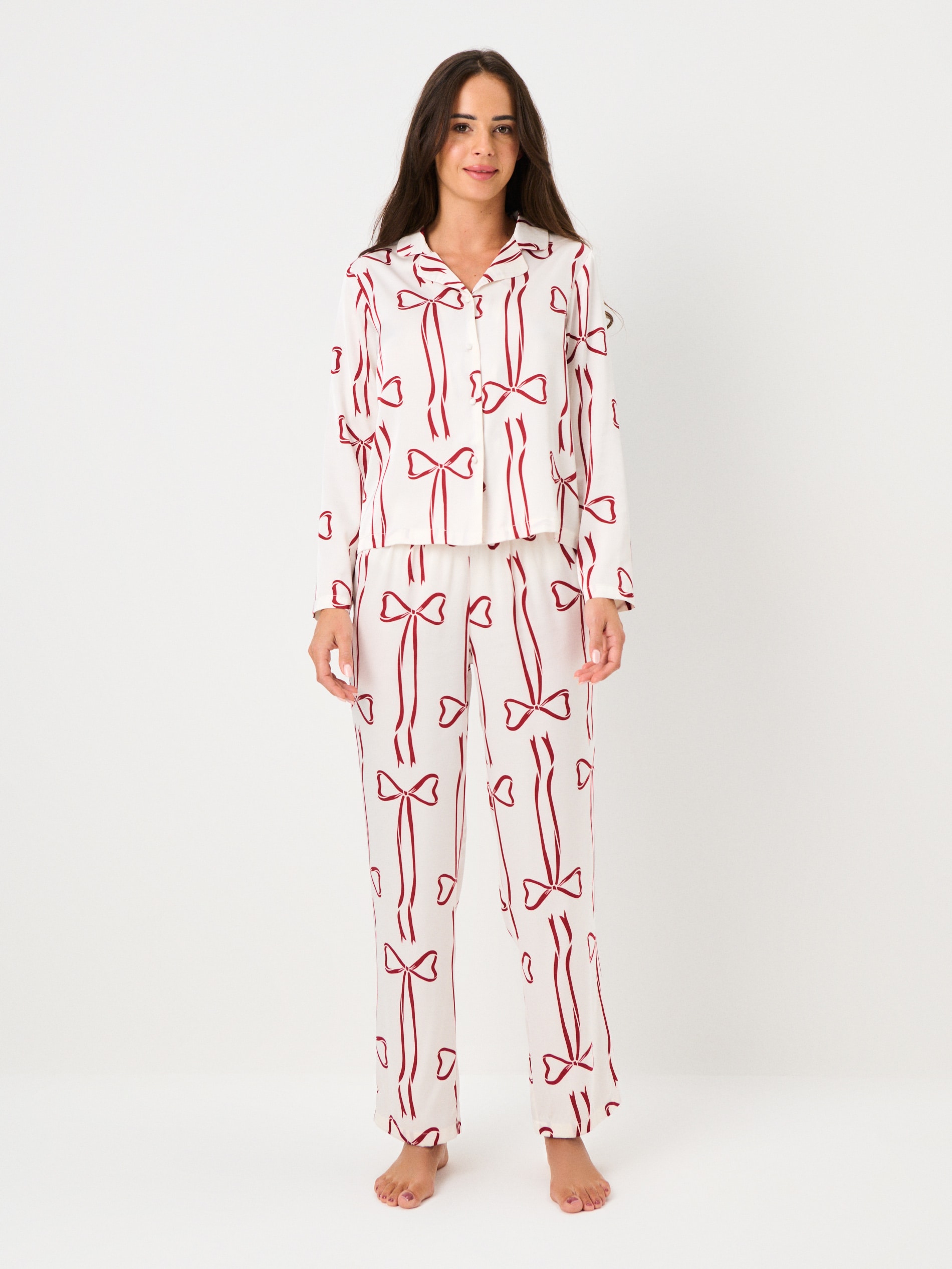 Sinsay - Δίκομματη πιτζάμα με χριστουγεννιάτικο μοτίβο - κρεμ φωτογραφία