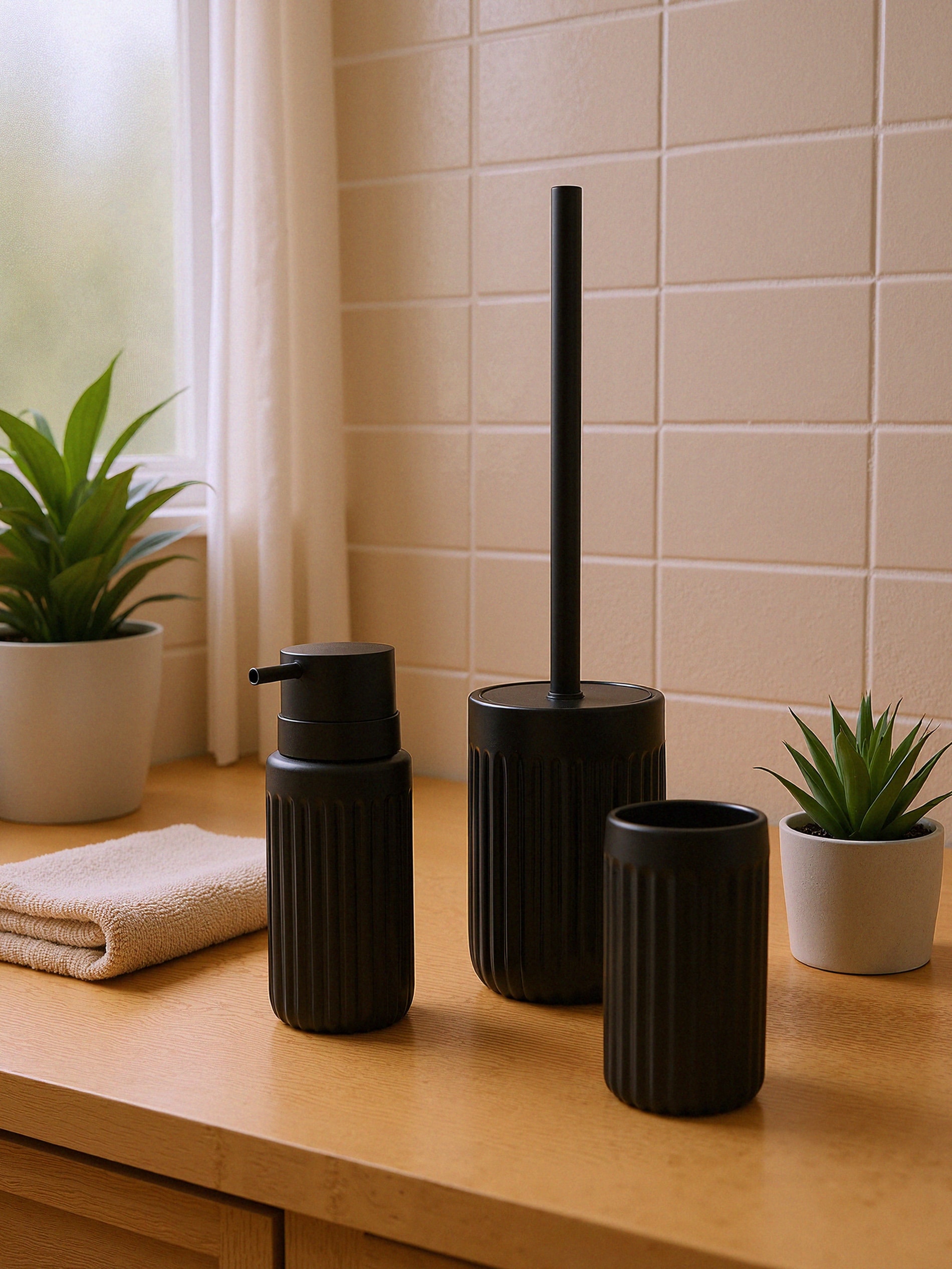 Sinsay - Διανεμητής σαπουνιού - μαυρο φωτογραφία