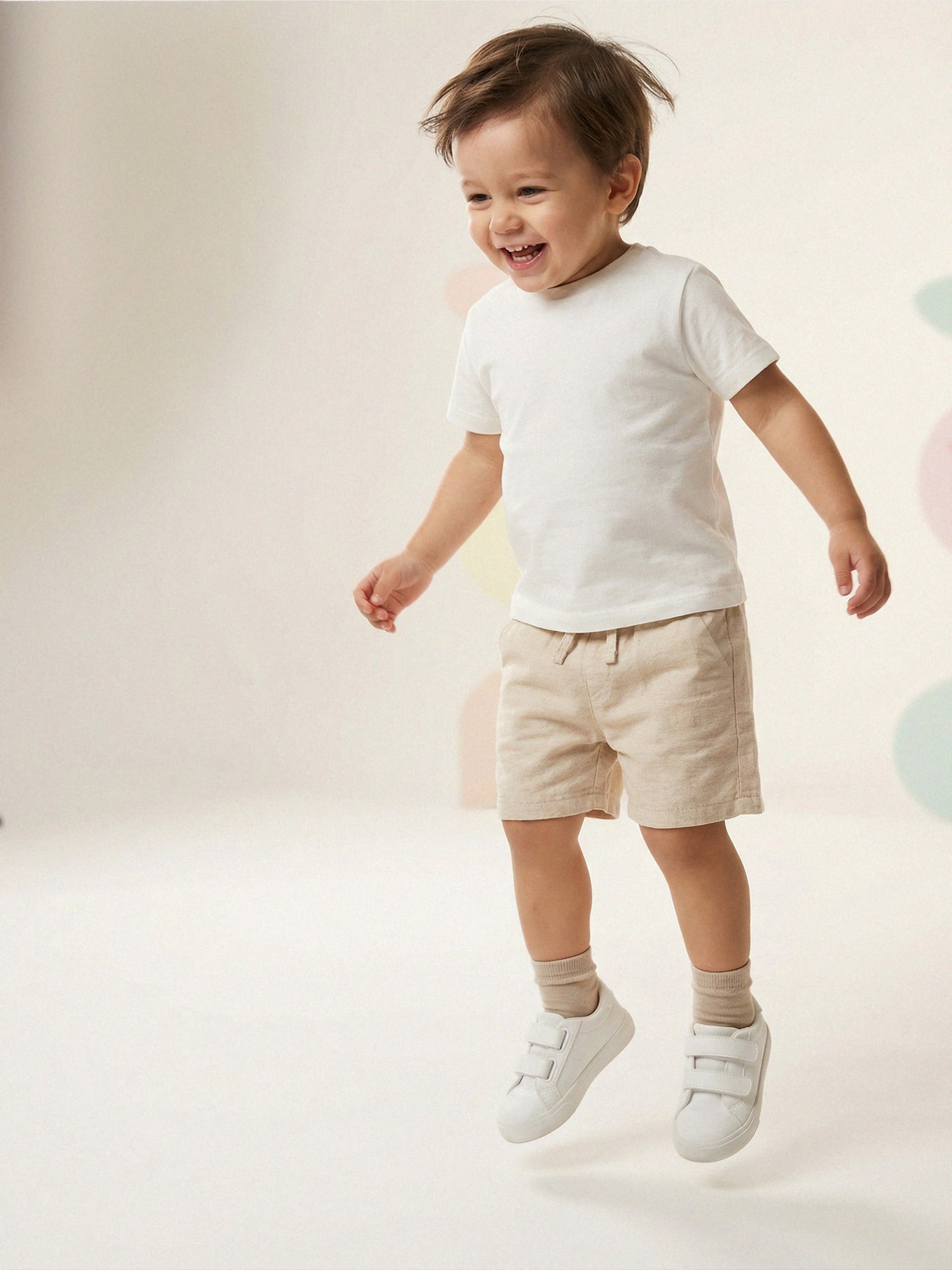 Sinsay - Lniane szorty z elastycznym pasem i melanżowym wzorem - beżowy