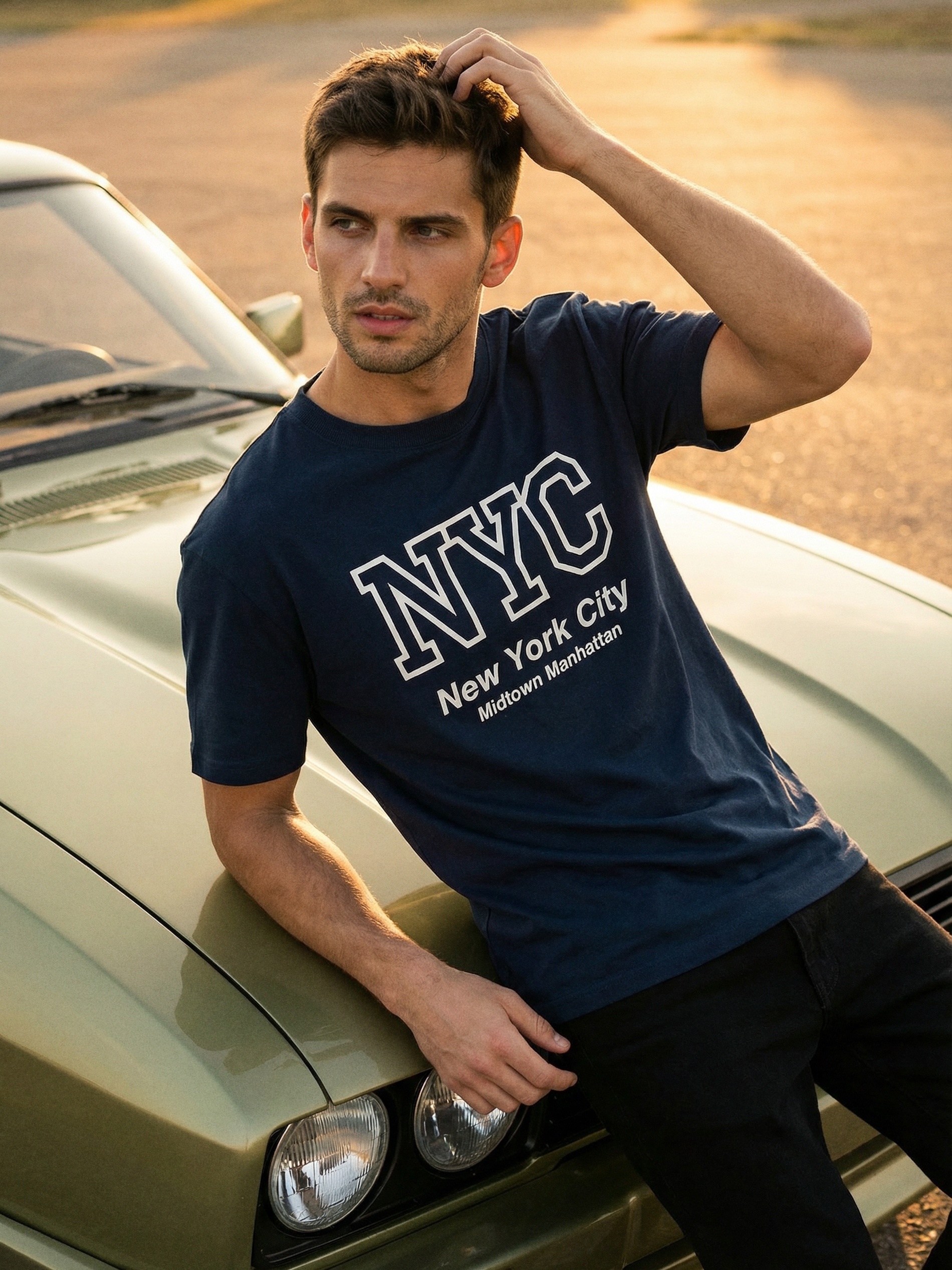 Sinsay - Bawełniana koszulka z napisem - granatowy