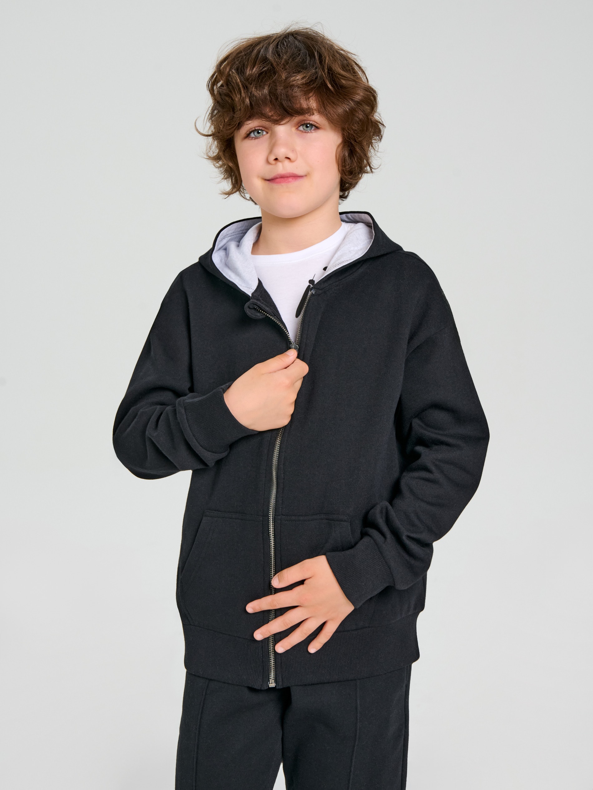 Sinsay - Bluza rozpinana z kapturem - czarny