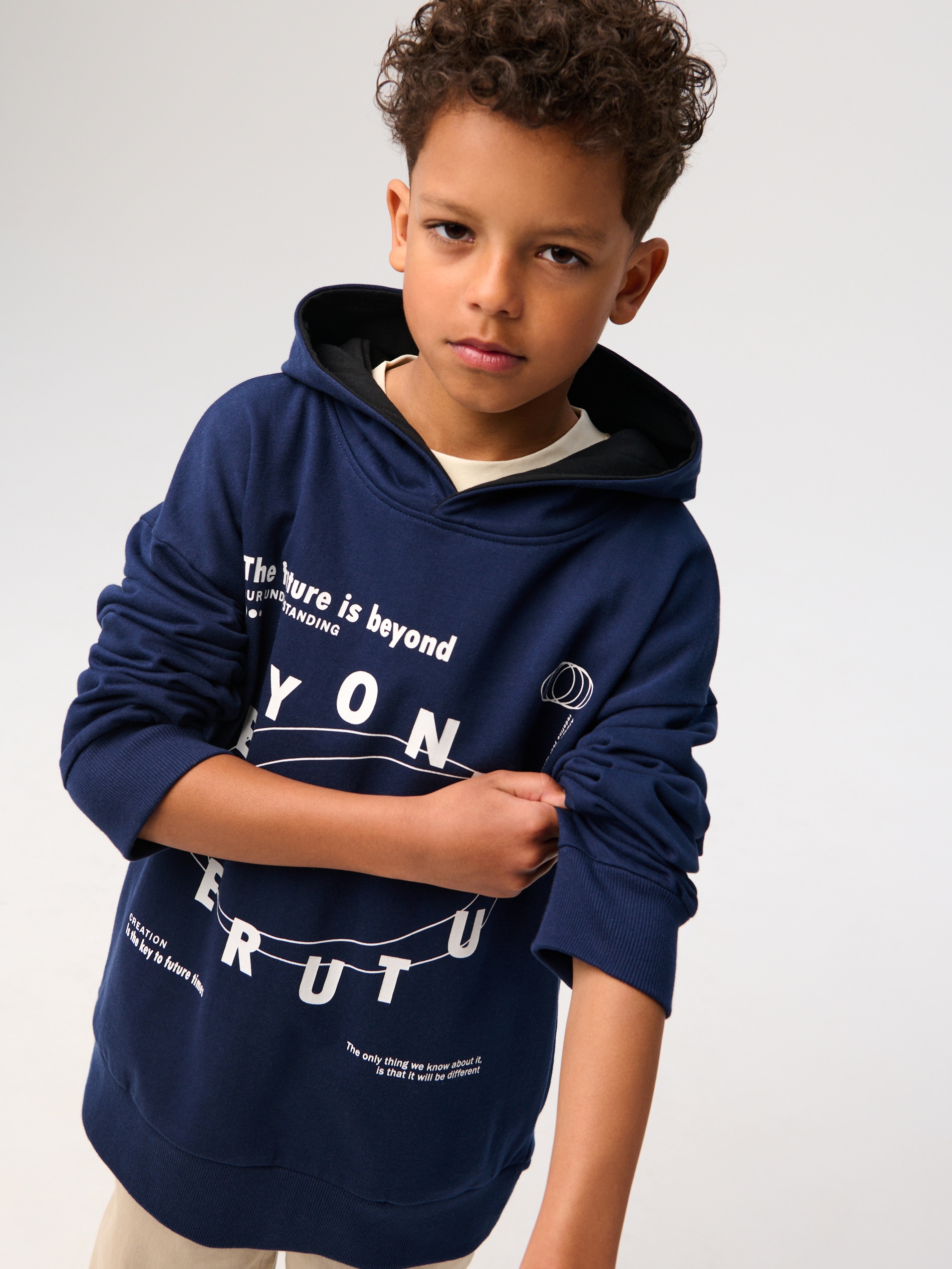 Sinsay - Bluza hoodie z nadrukiem - granatowy