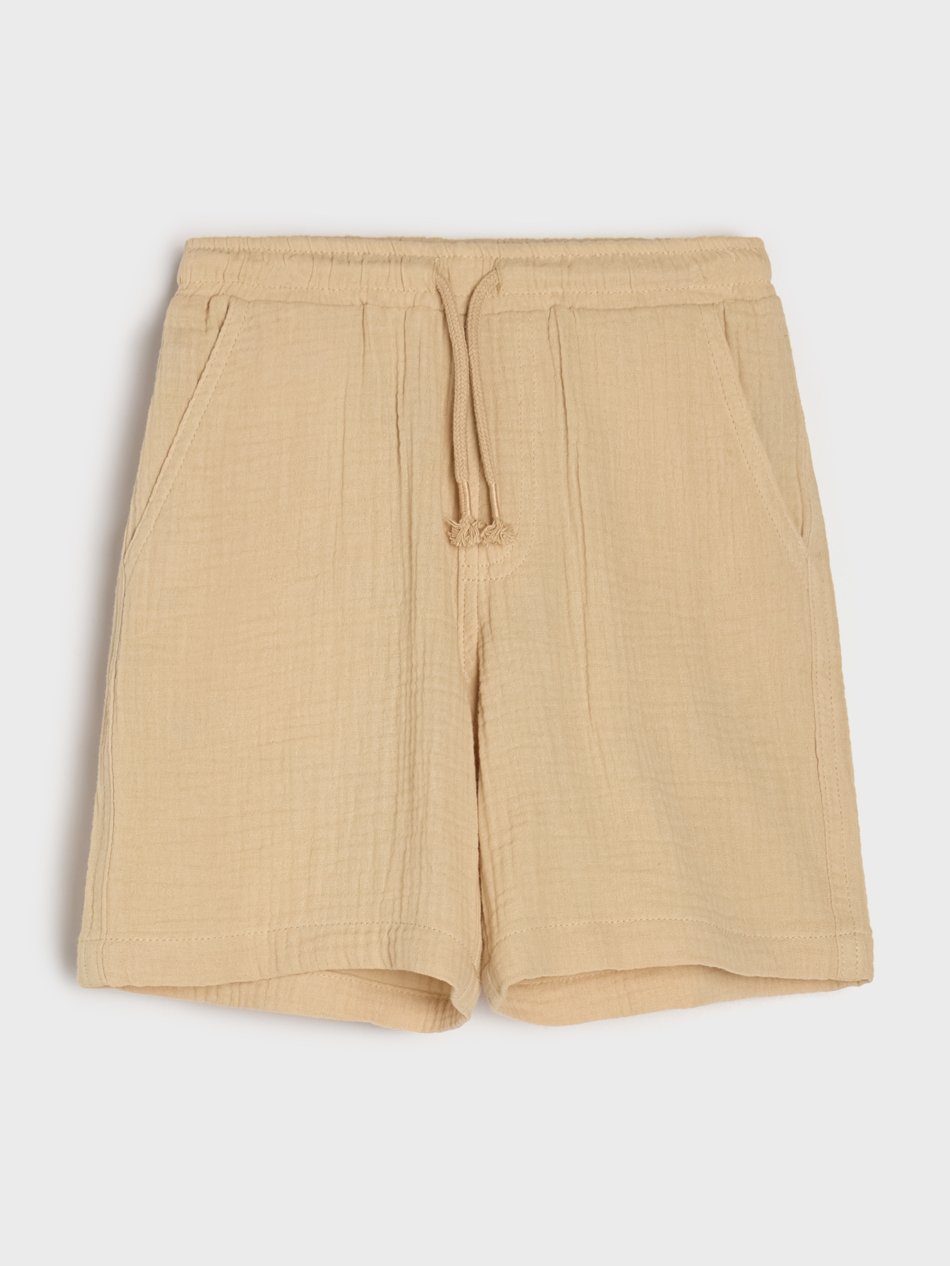 Sinsay - Luźne muślinowe szorty z kieszeniami - beżowy