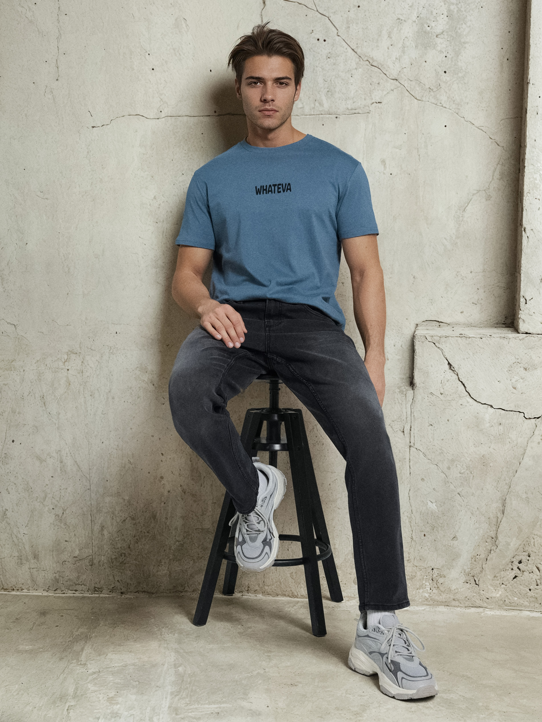 Sinsay - Jeansy regular fit z efektem sprania - szary