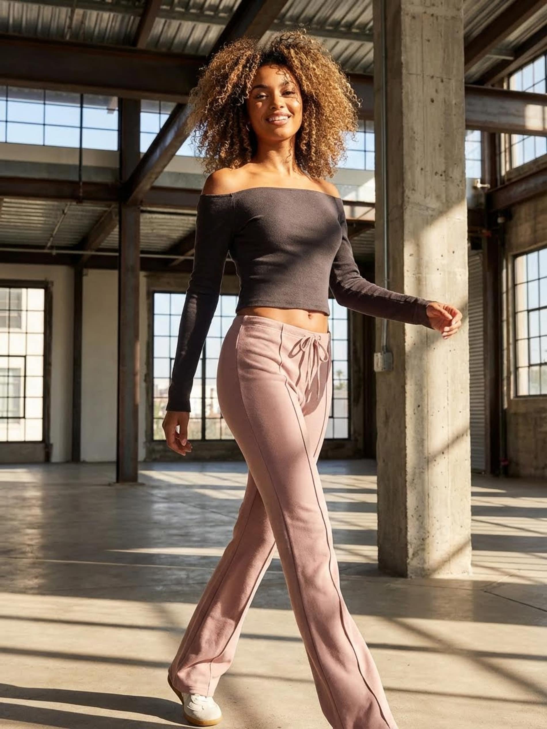 Sinsay - Spodnie dzwony - Inny