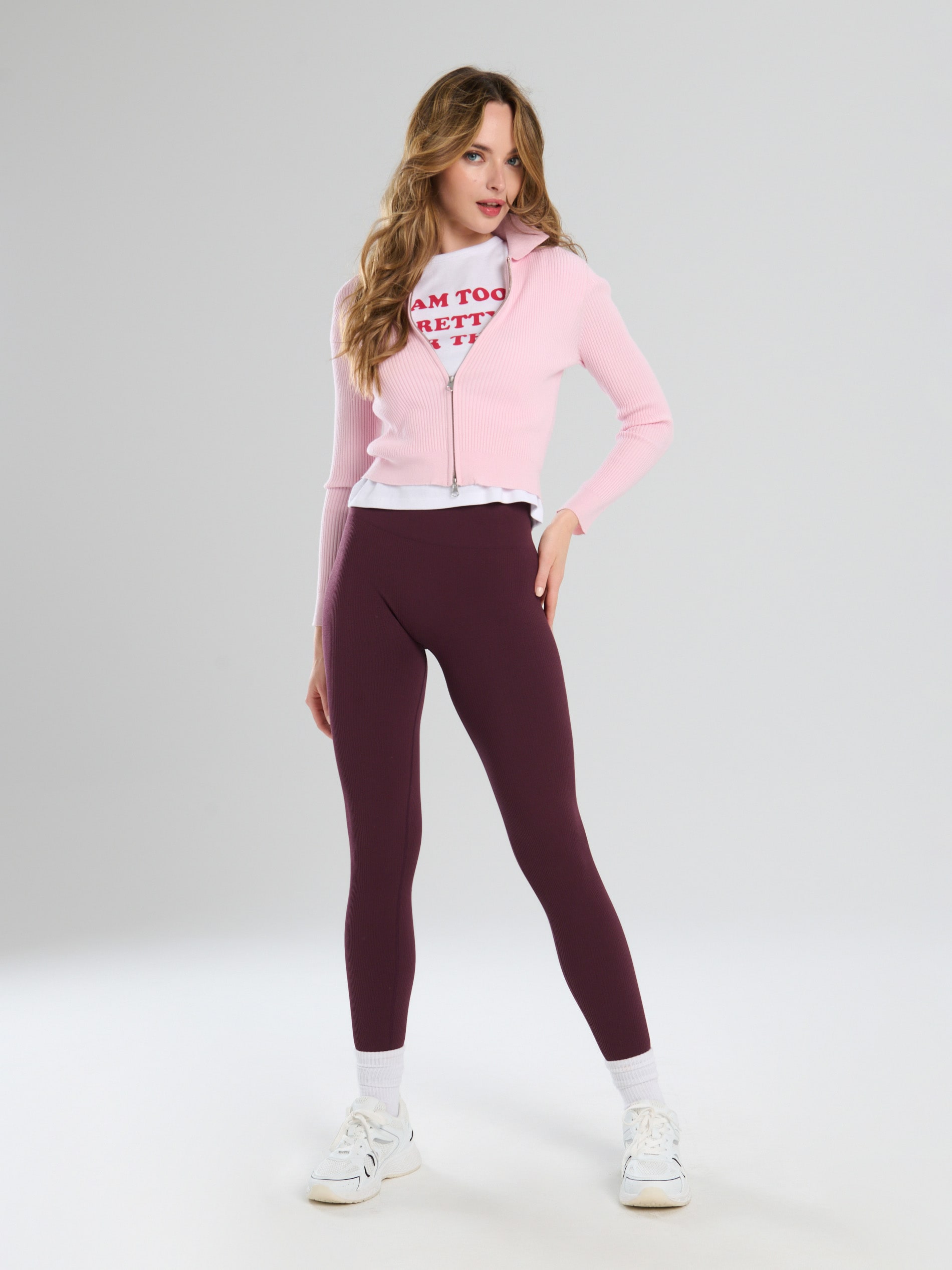 Sinsay - Prążkowane legginsy - bordowy