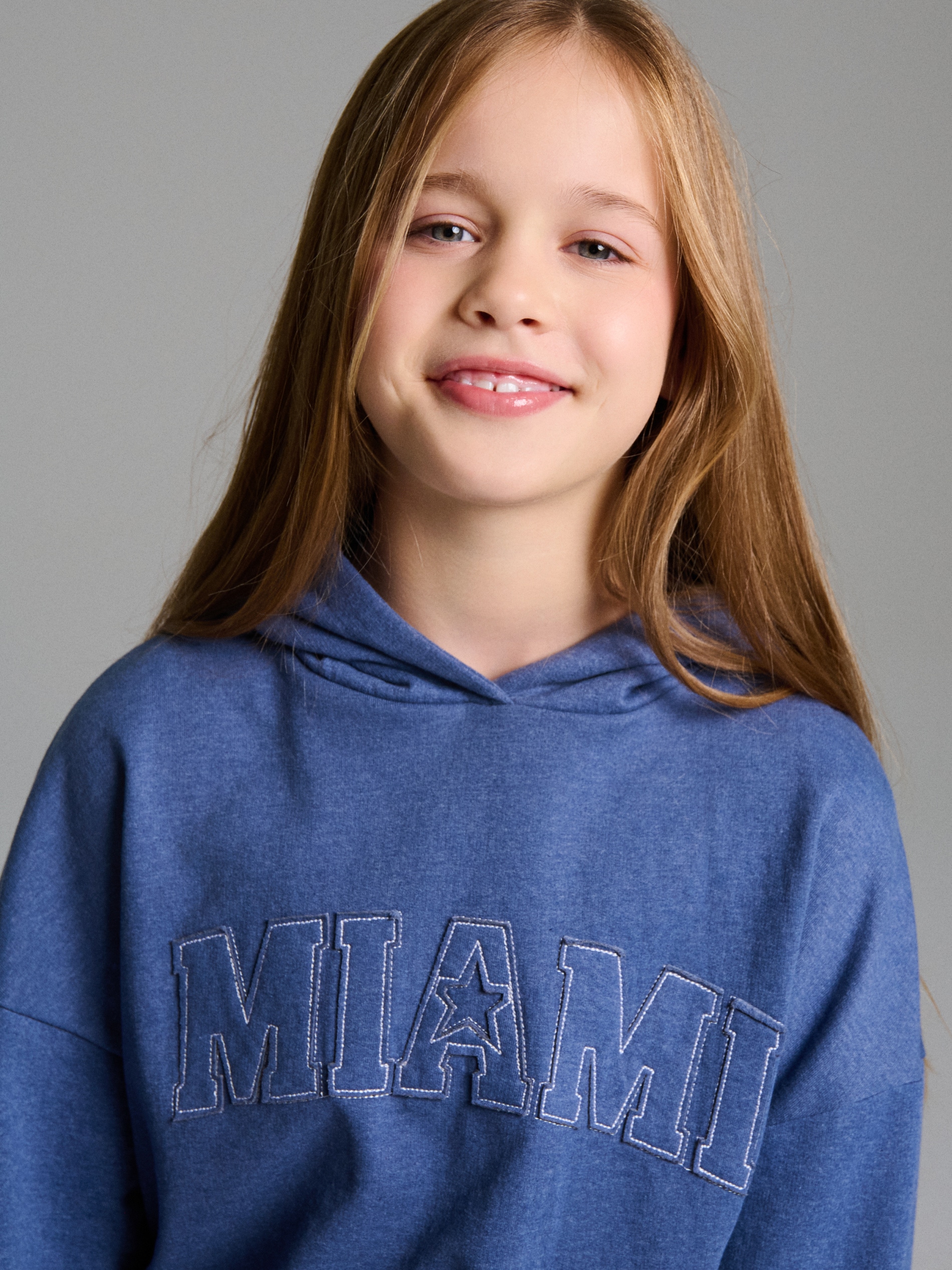 Sinsay - Φούτερ με στάμπα - mid blue φωτογραφία