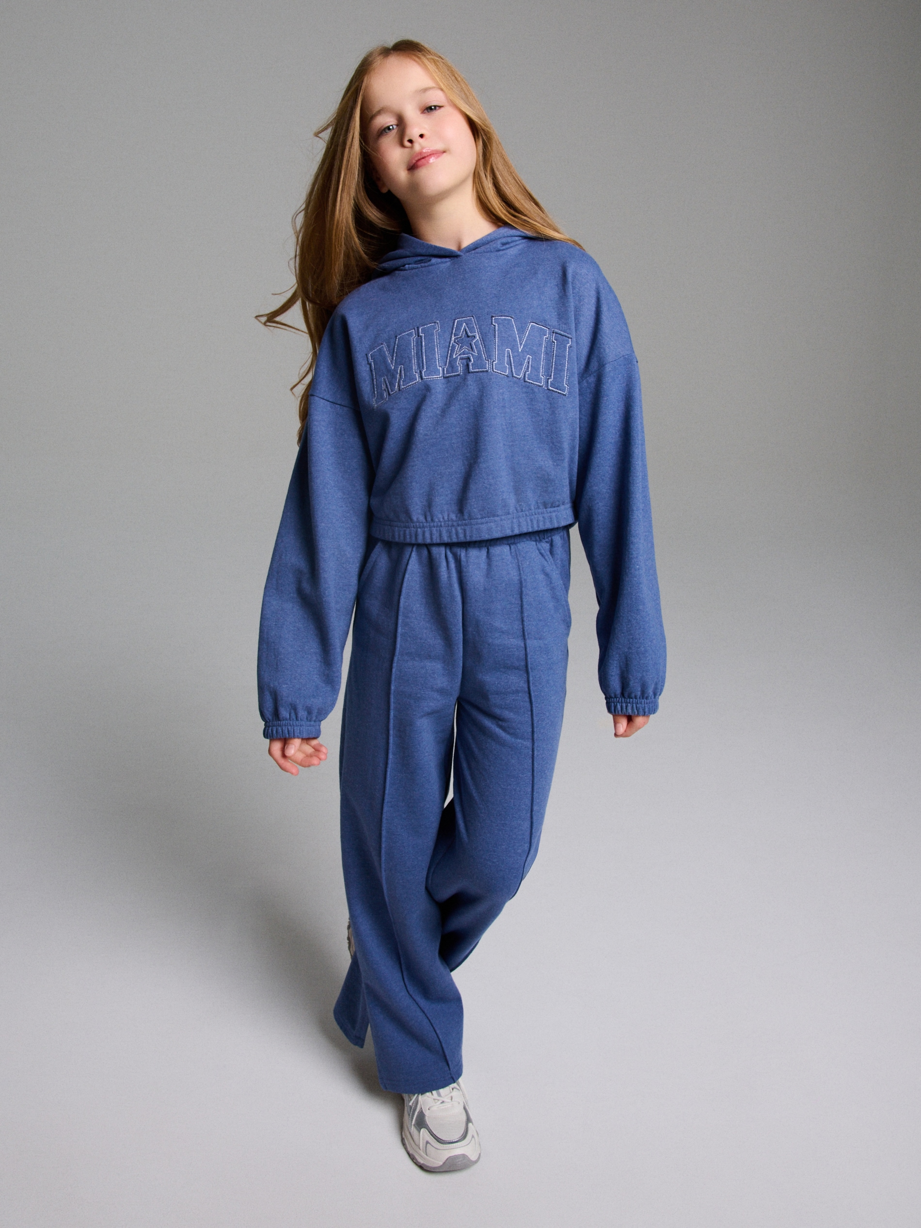 Sinsay - Φούτερ με στάμπα - mid blue φωτογραφία