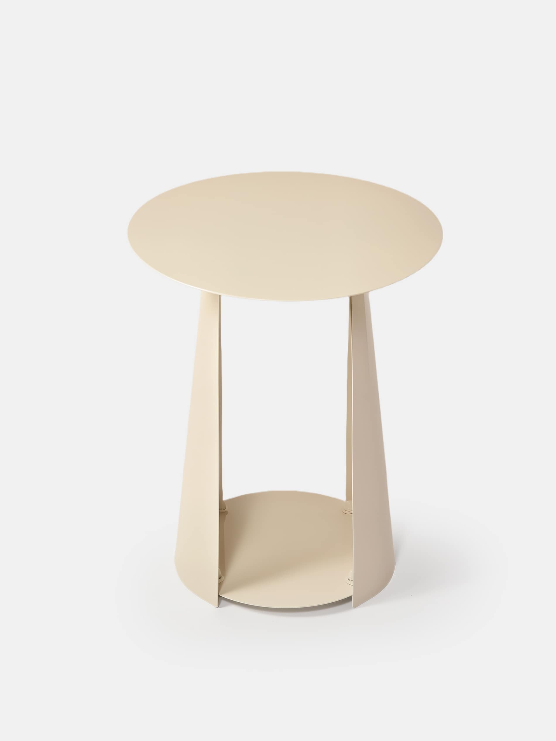 Sinsay - Μεταλλικό Τραπεζάκι - κρεμ φωτογραφία