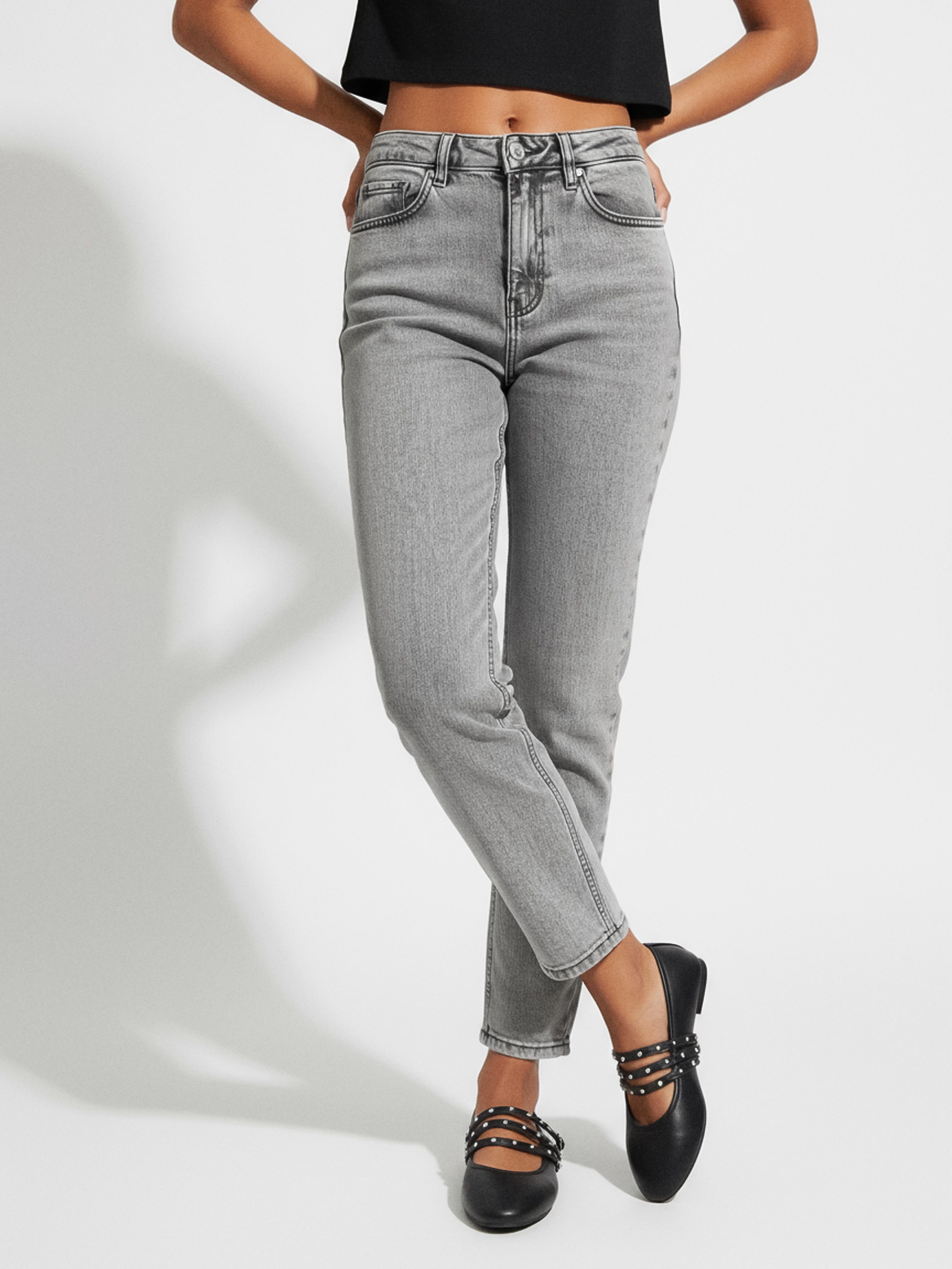 Sinsay - Jeansy mom fit - szary