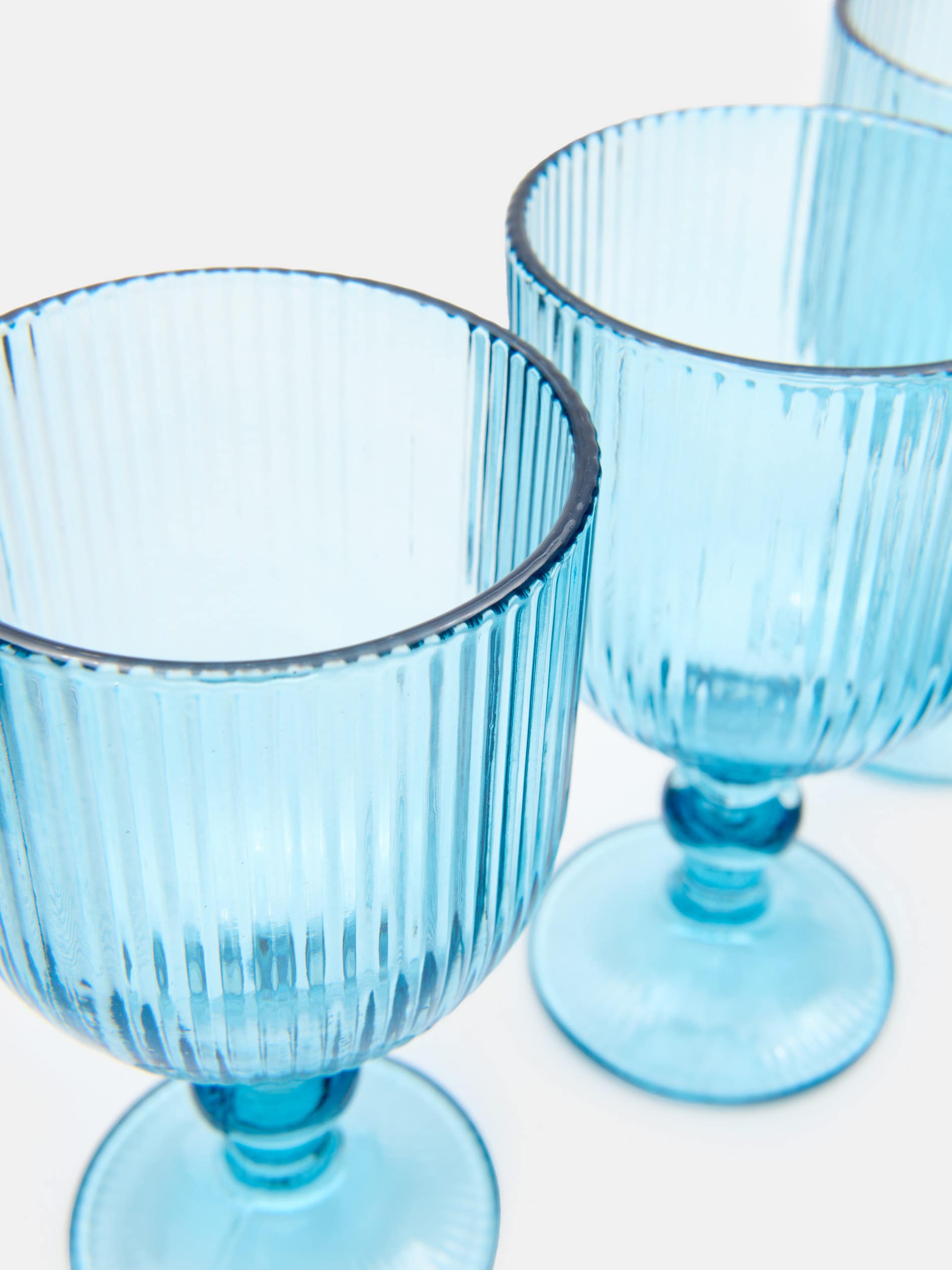 Sinsay - Ριγέ ποτήρια συσκευασία 4 τεμαχίων - ανοιχτο μπλε φωτογραφία