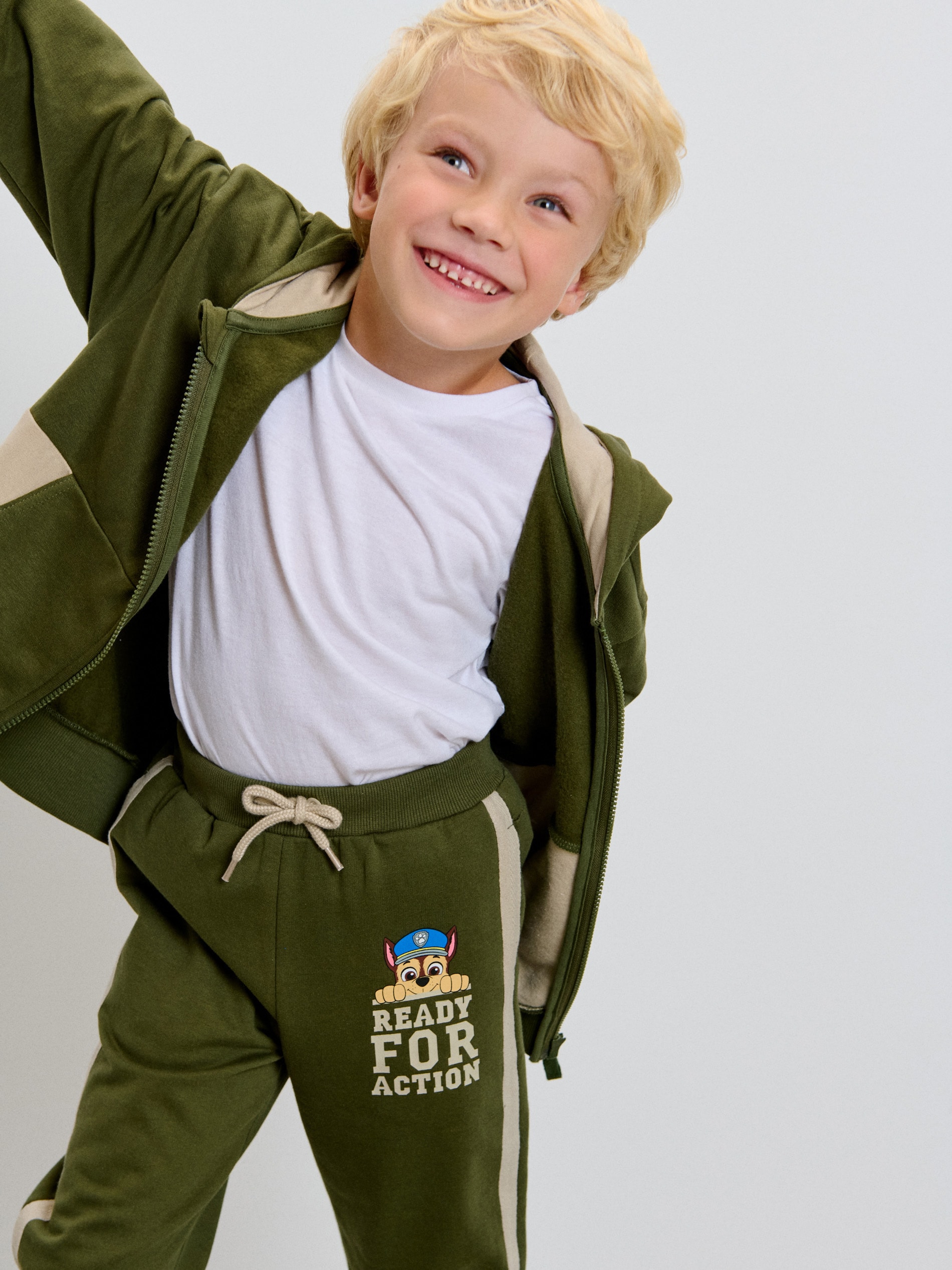 Sinsay - Spodnie jogger PAW patrol - khaki