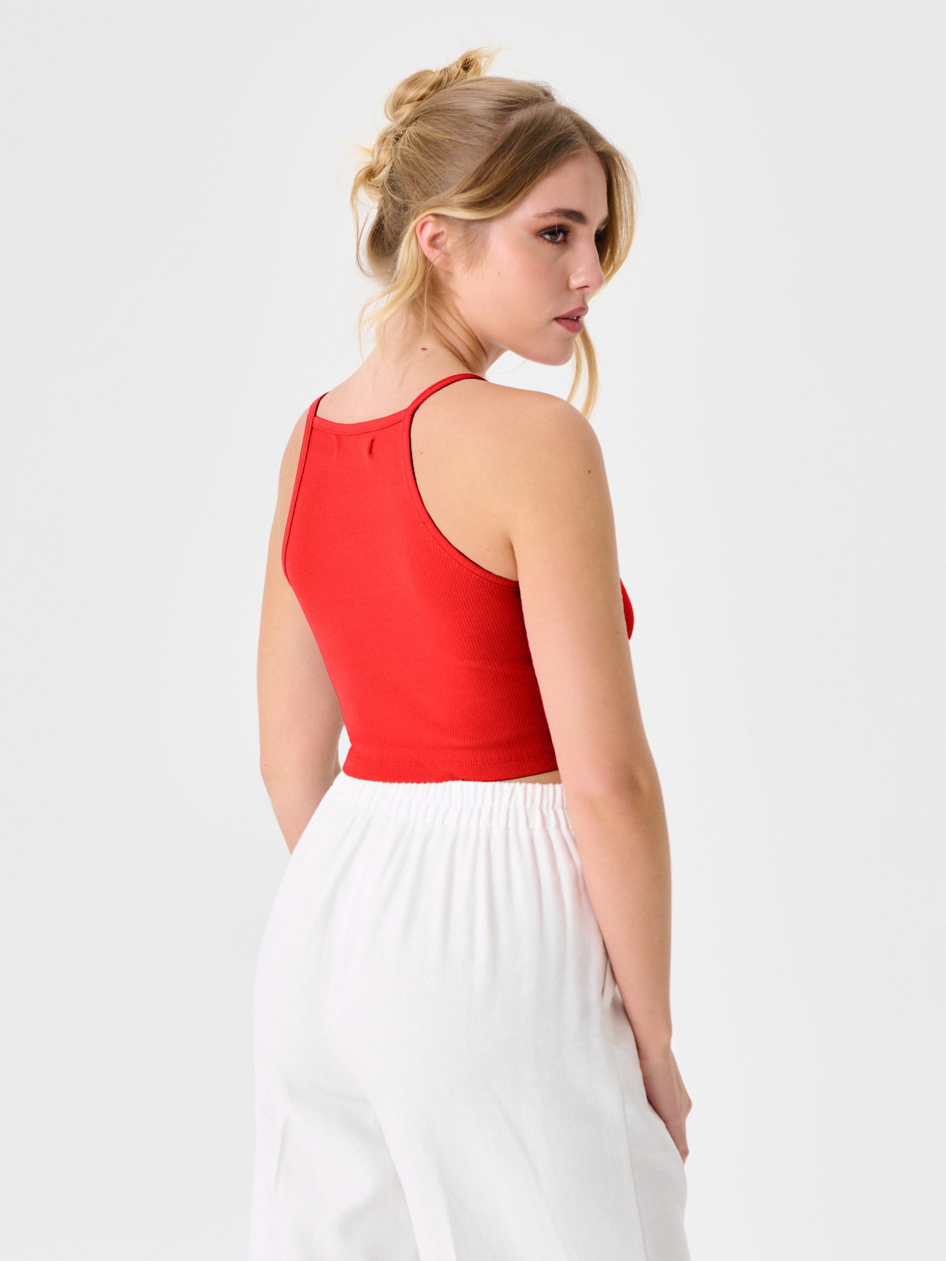 Sinsay - Crop top με λεπτές τιράντες - κοκκινο φωτογραφία