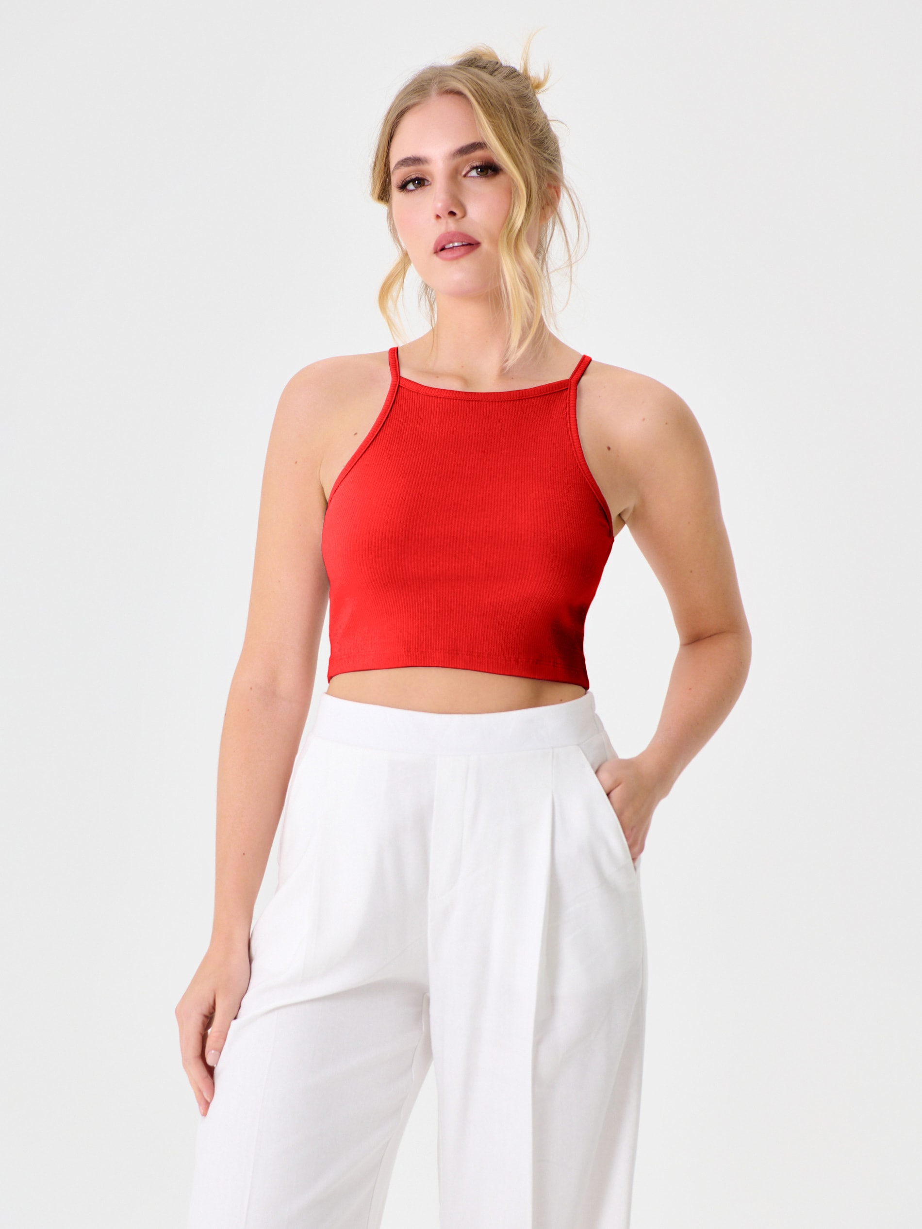 Sinsay - Crop top με λεπτές τιράντες - κοκκινο φωτογραφία